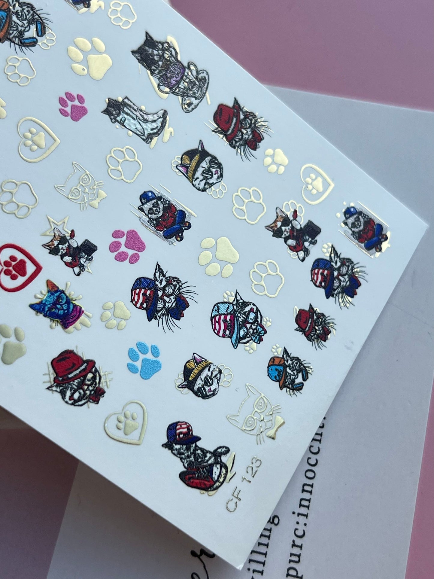 Nagel Wasserabziehbild CF-123 | Niedliche Katzen Nagel Wasserabziehbilder | Lustige Katzen mit Hüten, Brillen & Pfotenabdrücken