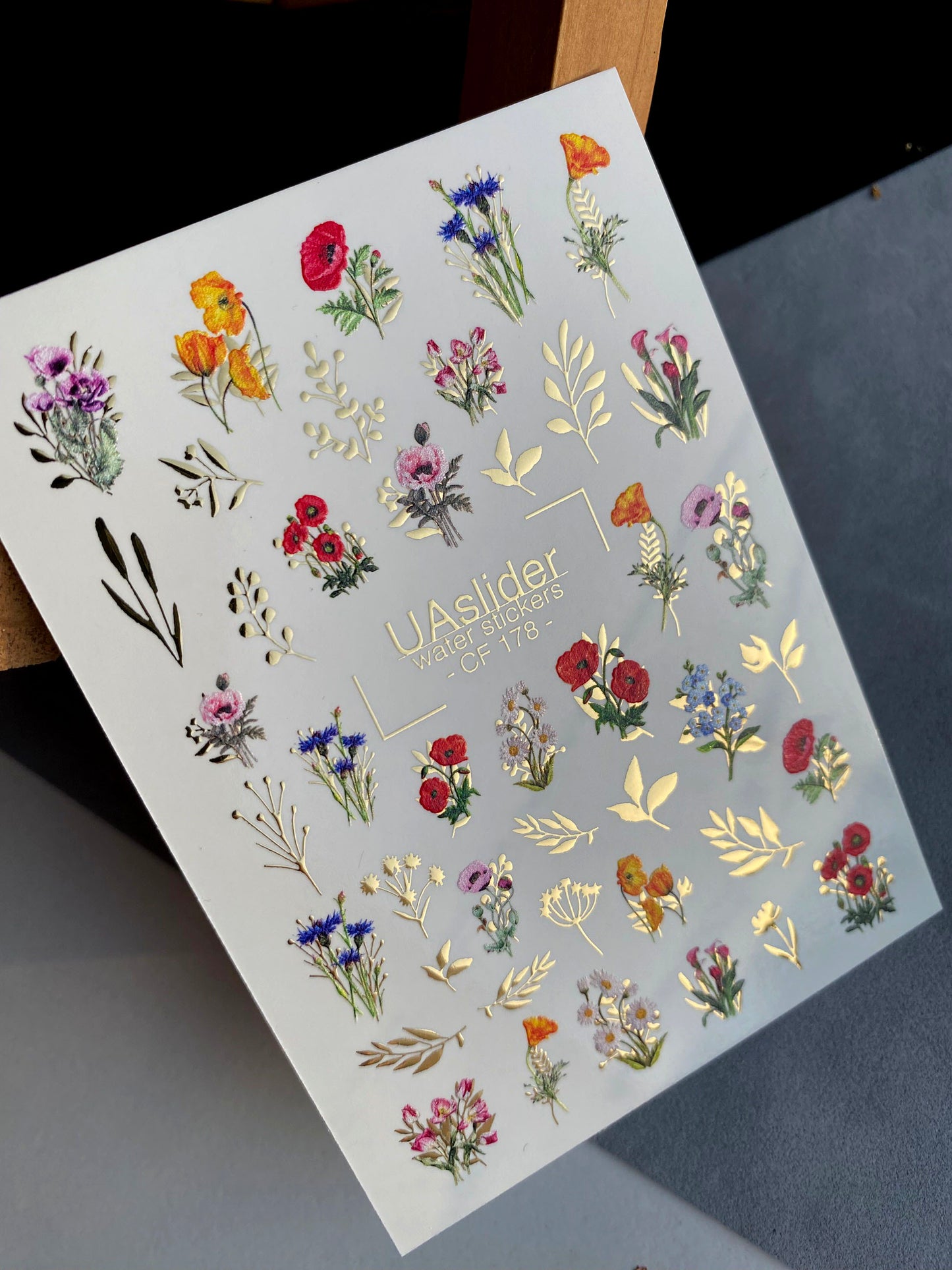 Nail Water Decal CF-178 | Wildflower Nail Water Decals | Poppies, Cornflowers & Daisies with Golden Accents