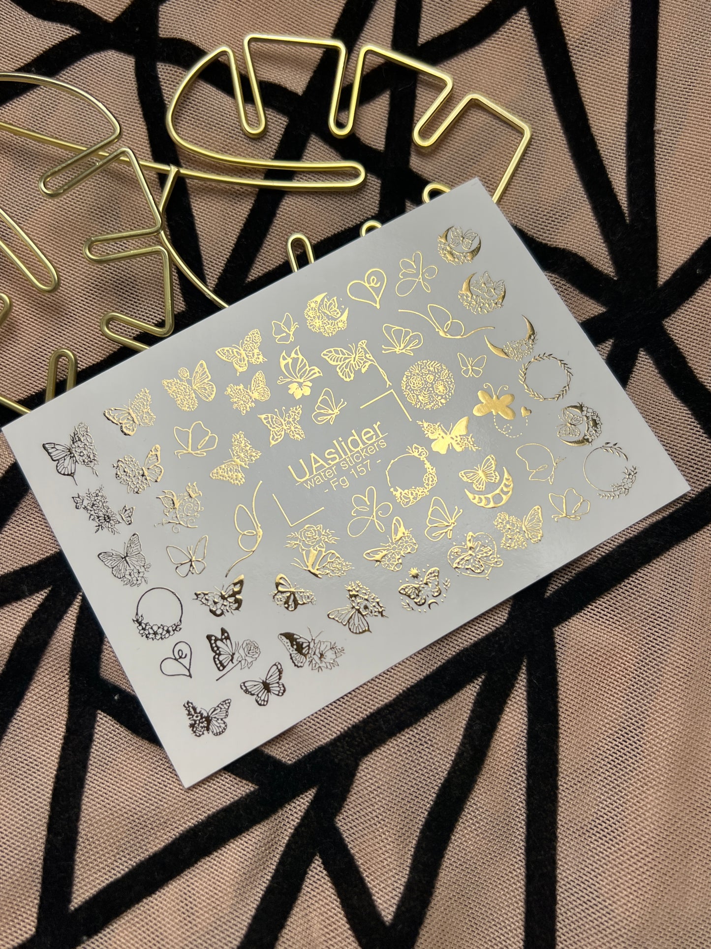 Nagel Wasserabziehbild Fg-157 | Goldfolie Wasserabzieh-Nagelbilder | Schmetterlinge & Florale Akzente
