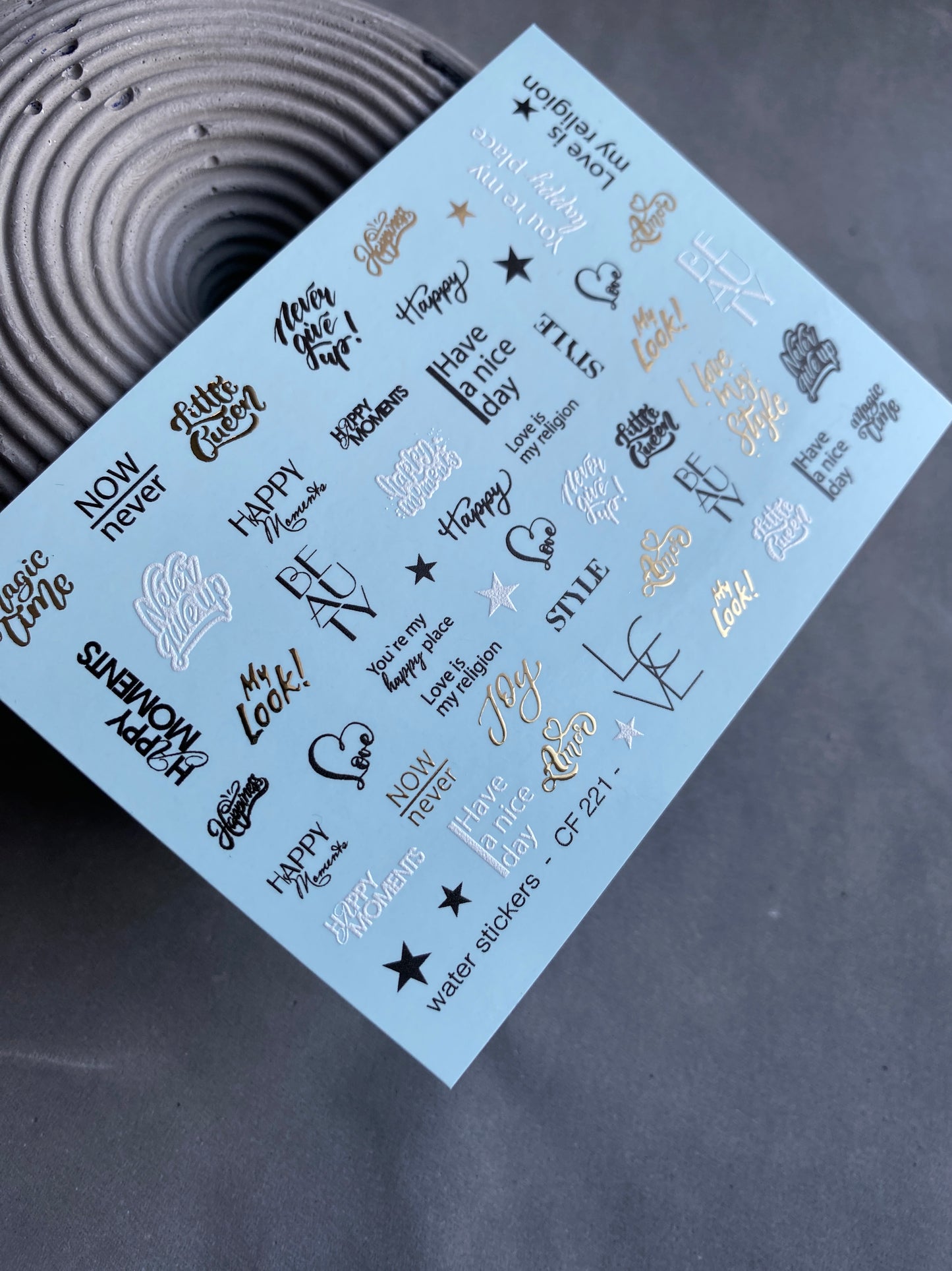 Köröm víz matrica CF-221 | Feliratos vízcsúsztatós köröm matricák | Motivációs idézetek és arany díszítések