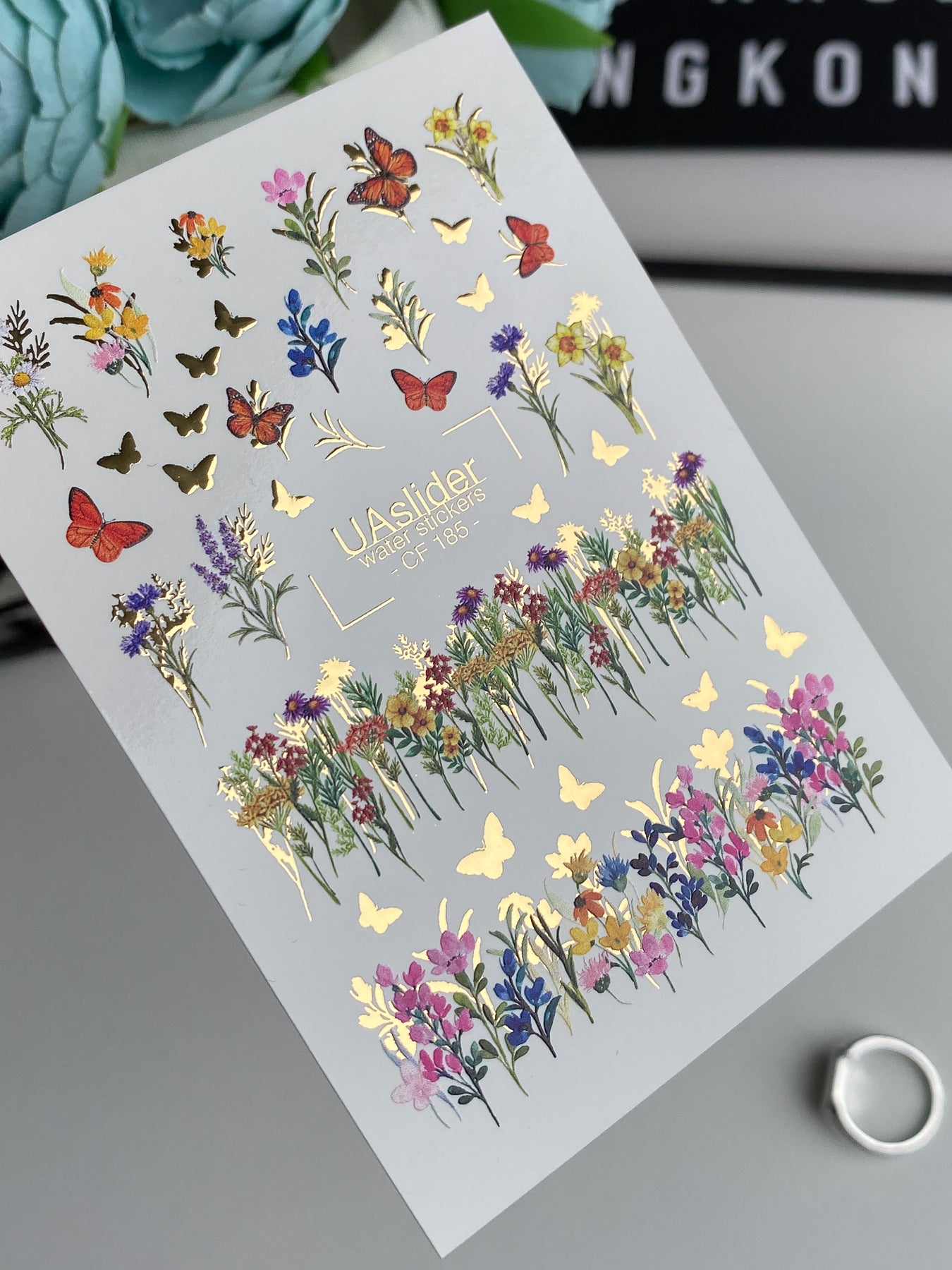 מדבקת מים לציפורניים CF-185 | מדבקות מים לציפורניים | שדות פרחים בר ופרפרים זהובים