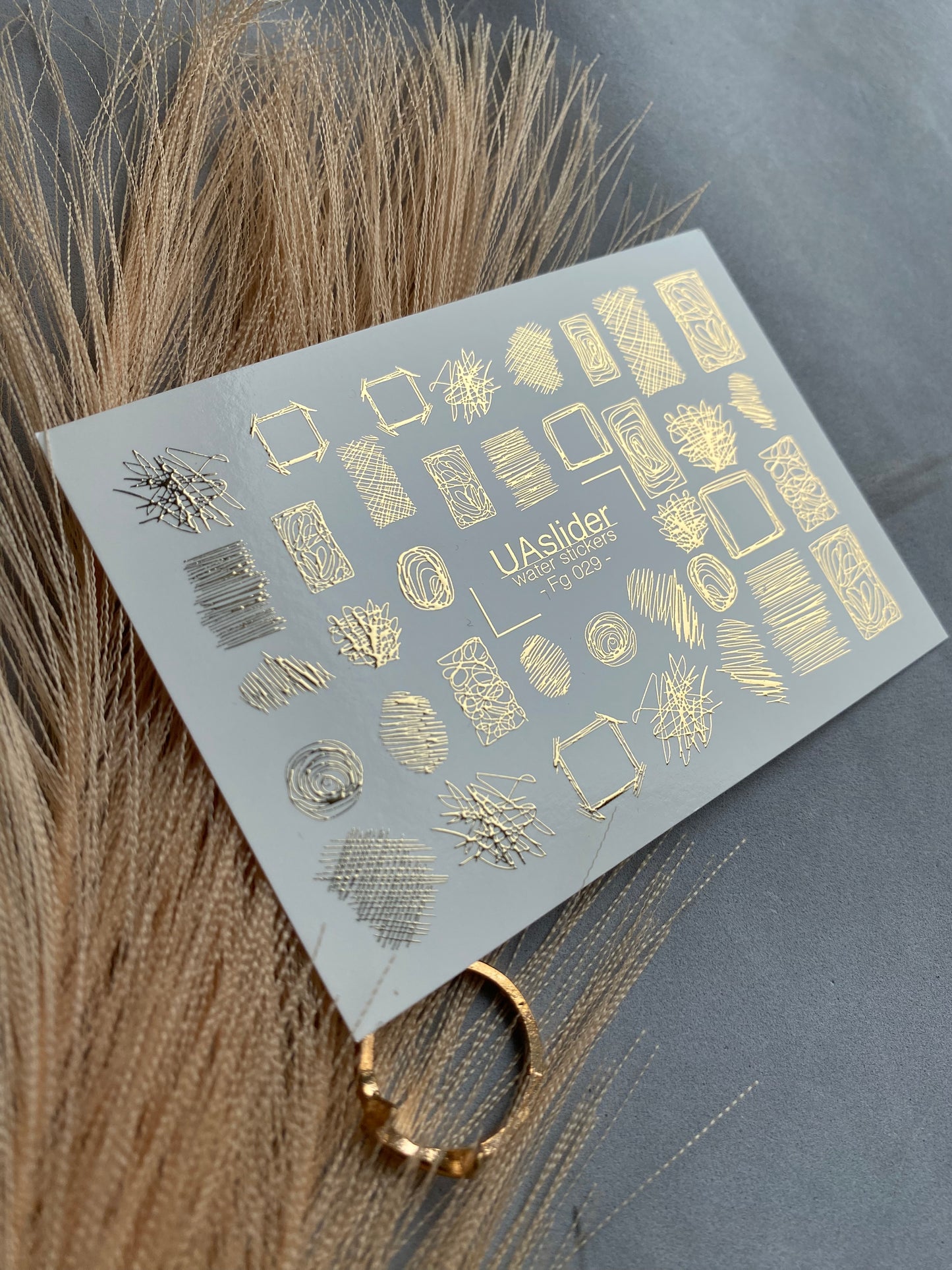 Nail Water Decal Fg-029 | Abstract Sketch Water Slide Nail Decals with Gold Foil | Artistic Line and Shape Designs