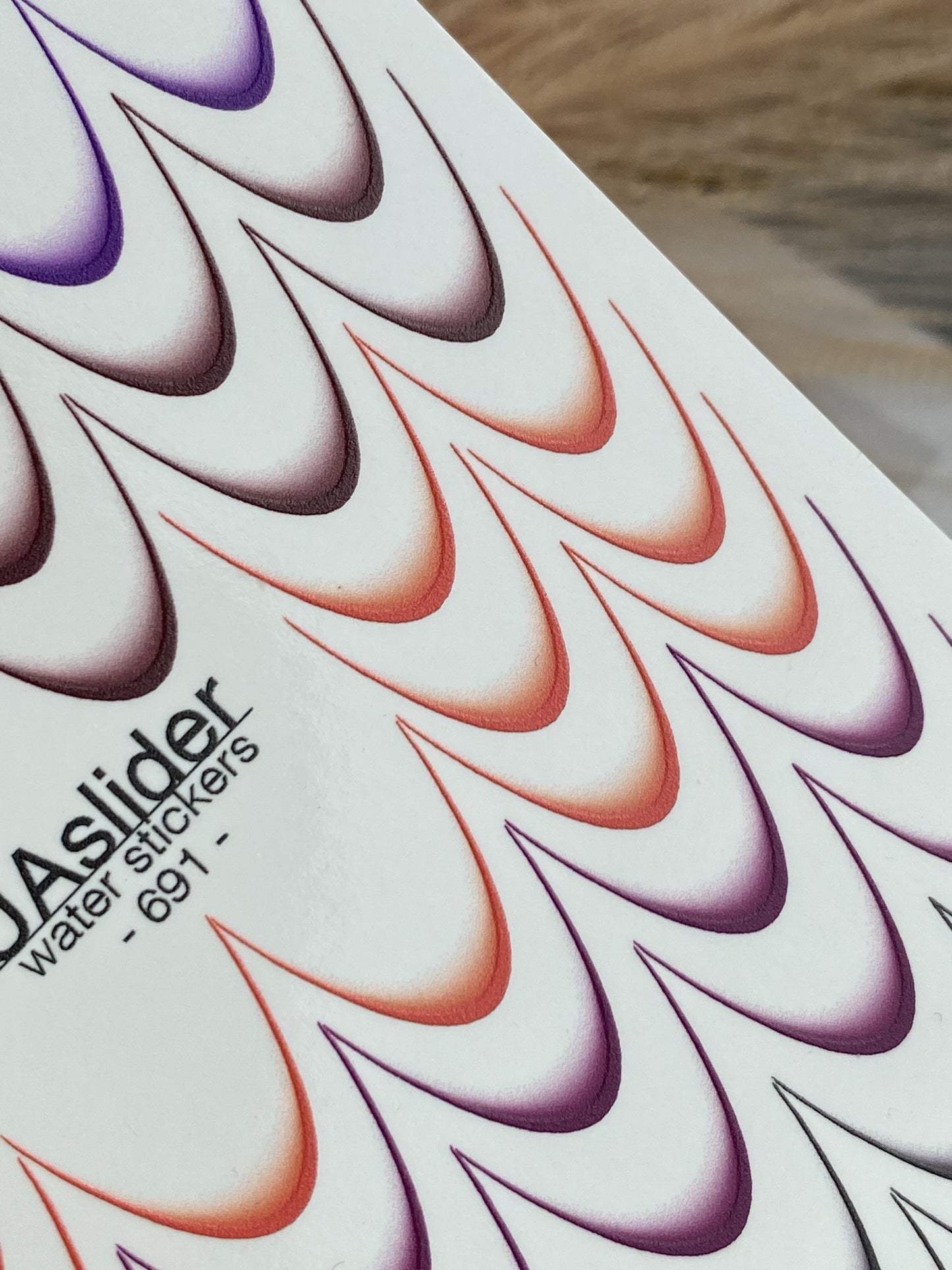 Nail Water Decal 691