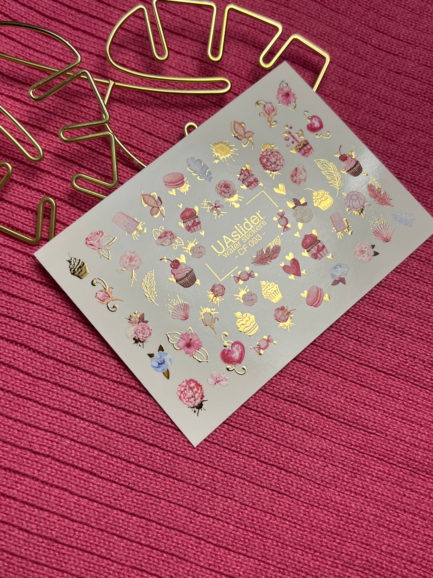 Nagu ūdens uzlīme CF-093 | Saldās ūdens slīdēšanas nagu uzlīmes | Mafini, ziedi un sirdis