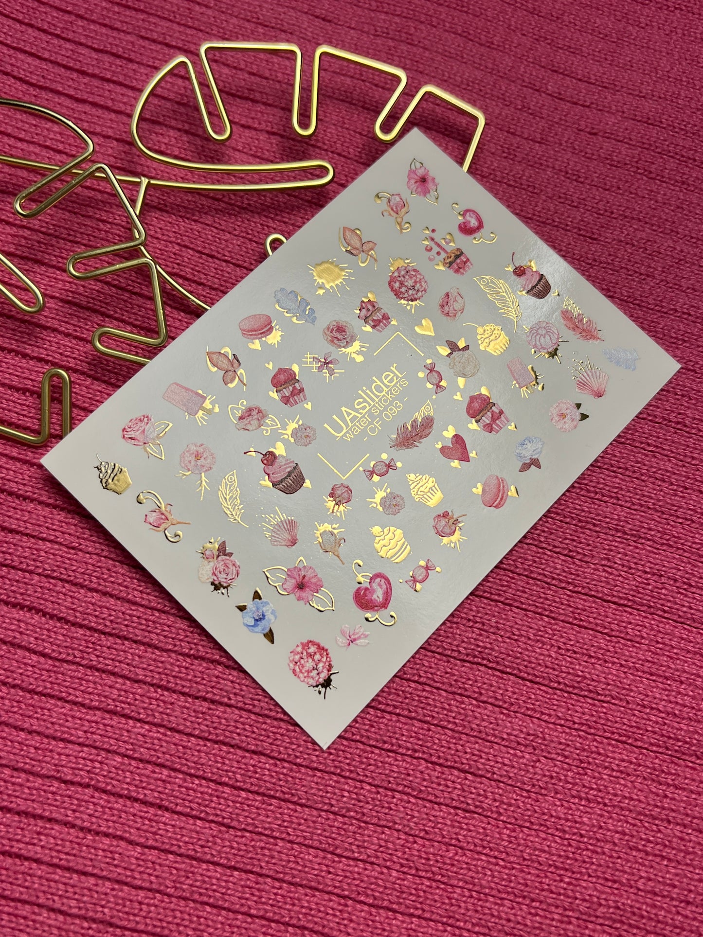 Nagu ūdens uzlīme CF-093 | Saldās ūdens slīdēšanas nagu uzlīmes | Mafini, ziedi un sirdis