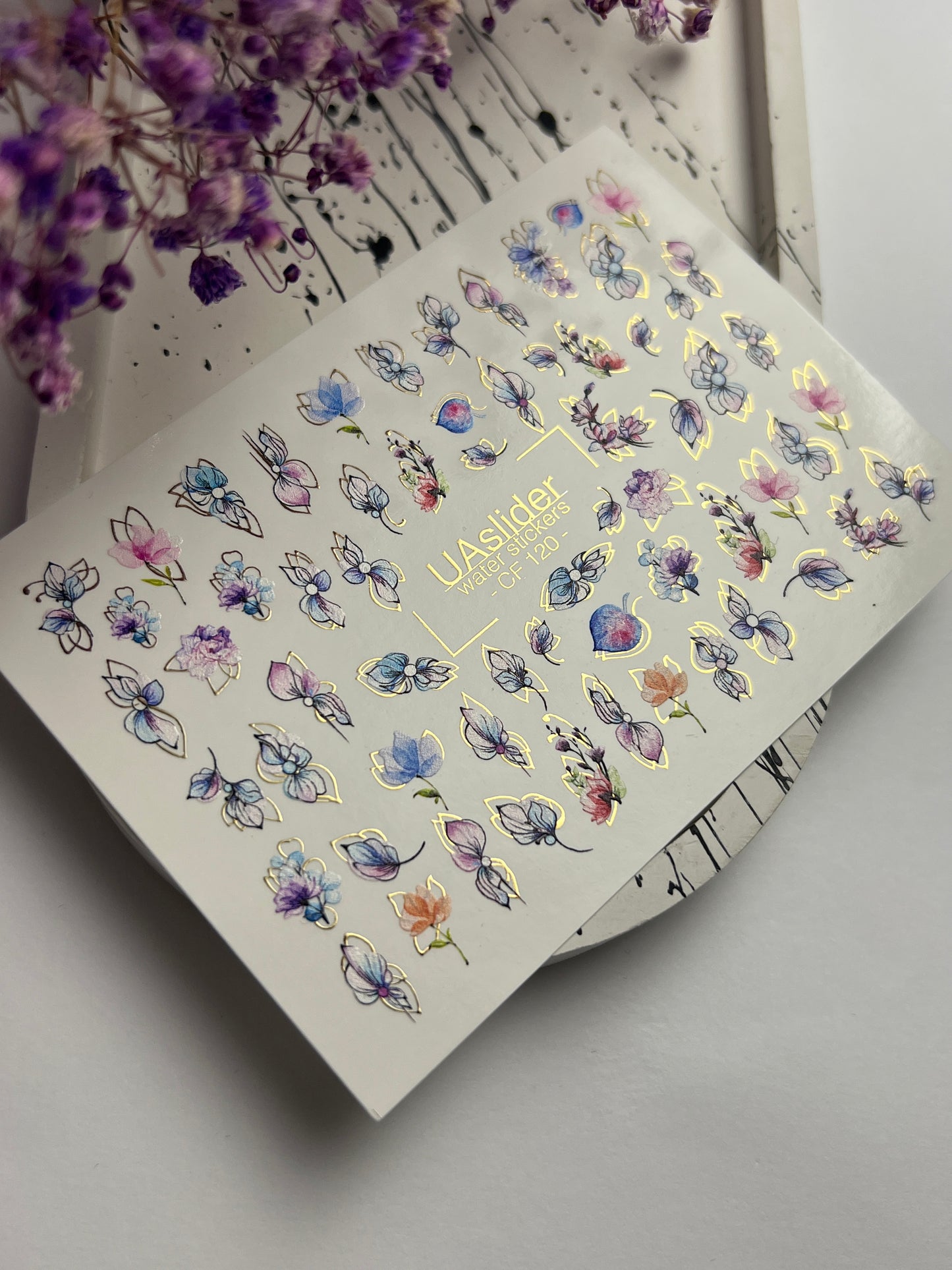 Nagel Wasserabziehbild CF-120 | Florale Wasser-Schiebefolien für Nägel | Pastellblumen mit Gold- & Konturdetails