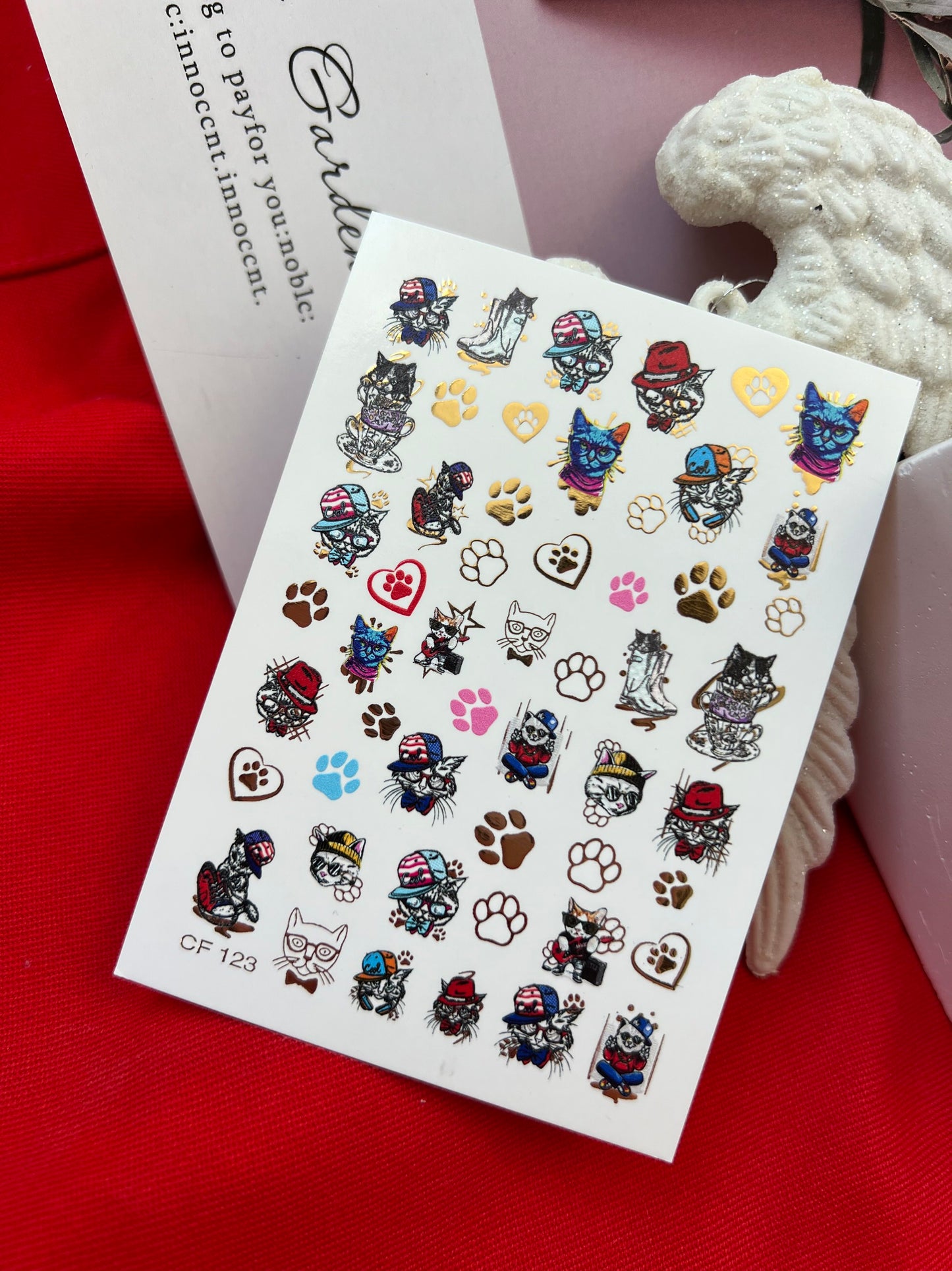 Nálepka na nehty CF-123 | Roztomilé nálepky na nehty s kočkou | Veselé kočky s klobouky, brýlemi a otisky tlapek