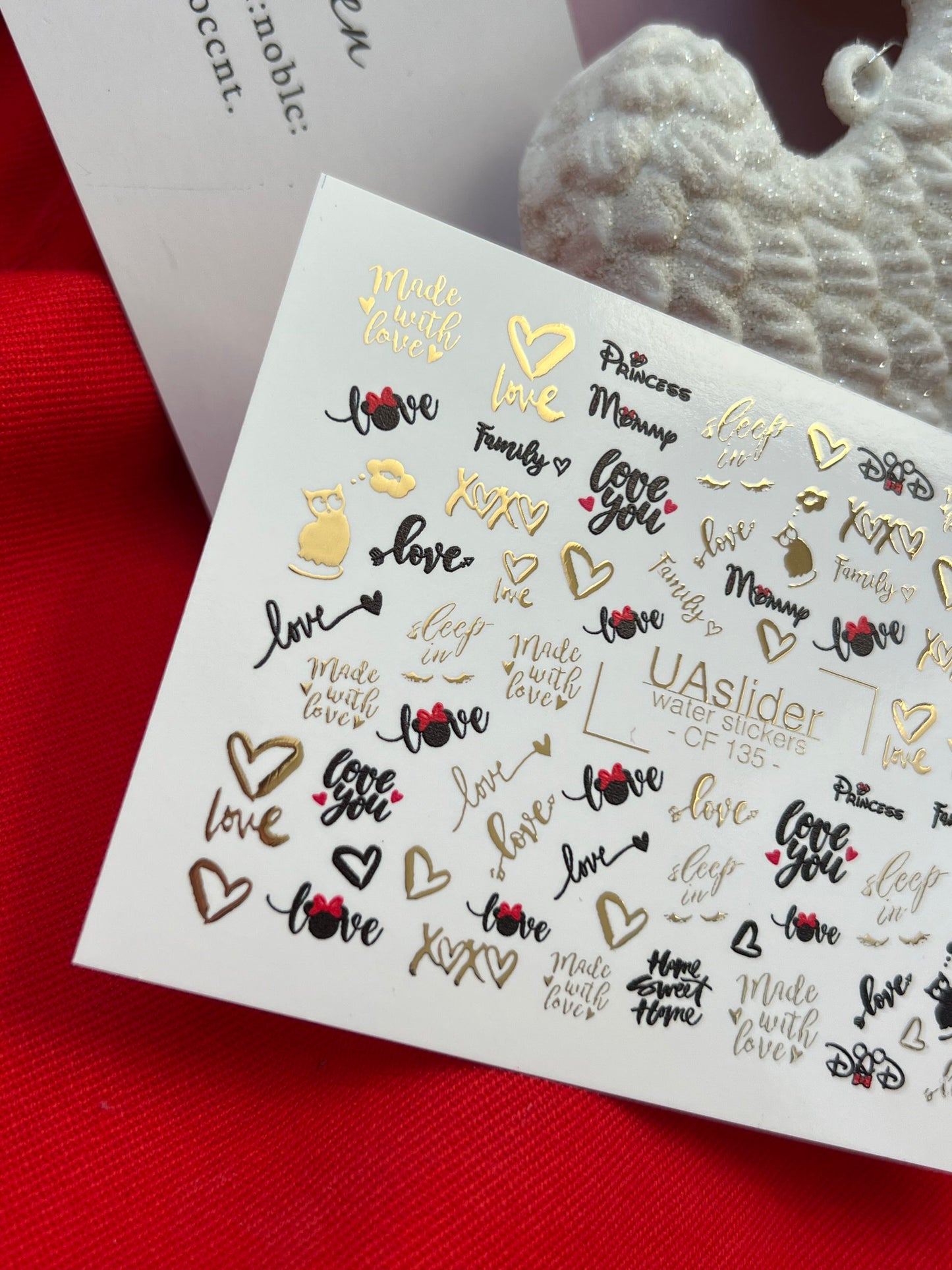 Nálepka na nehty CF-135 | Romantický citát vodní nálepky na nehty | Zlatá fólie srdce a slova lásky