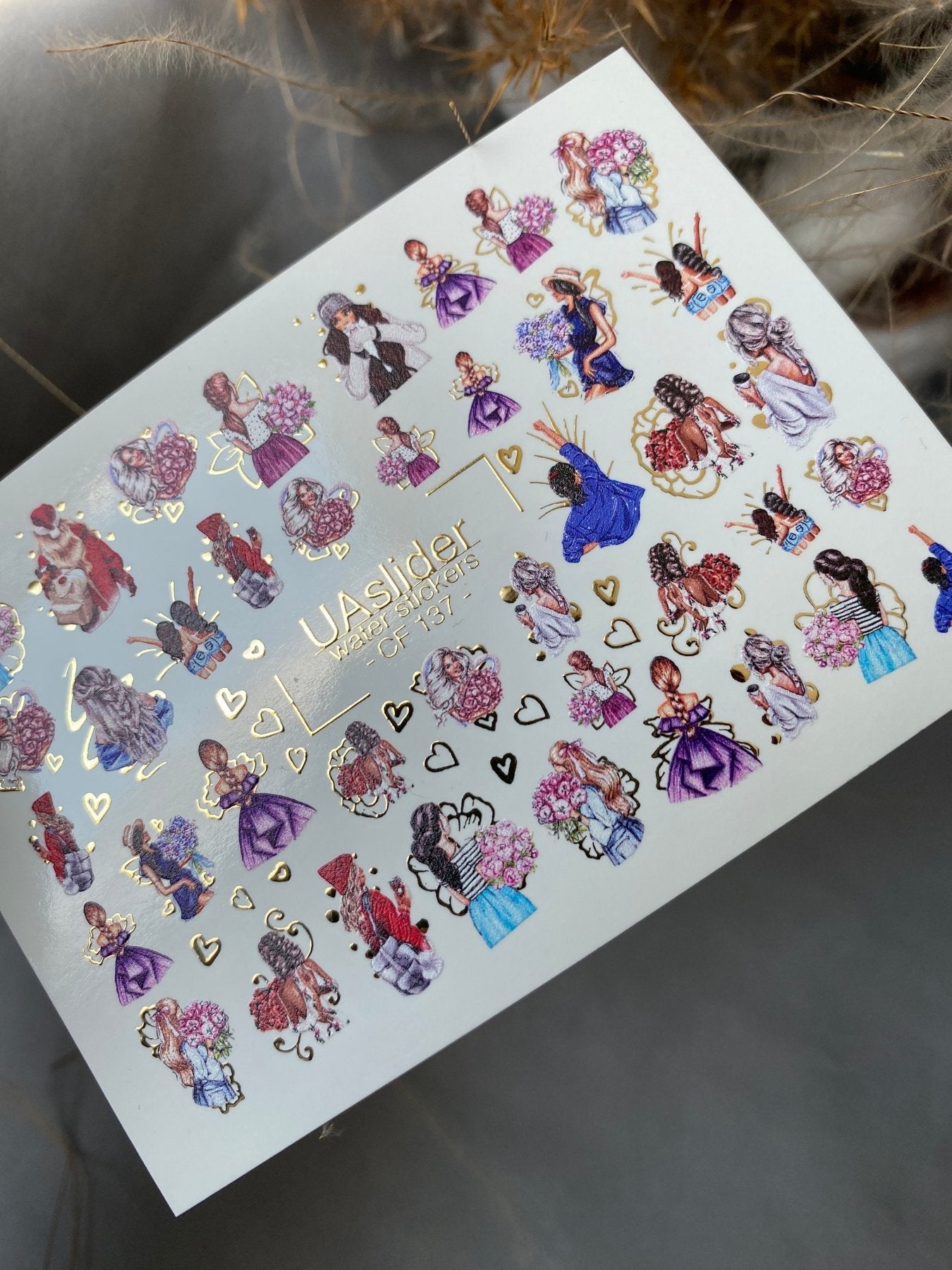 Nail Water Decal CF-137 | Fashion Girl Water Slide Nail Decals | Floral Bouquets & Gold Hearts - UASLIDER