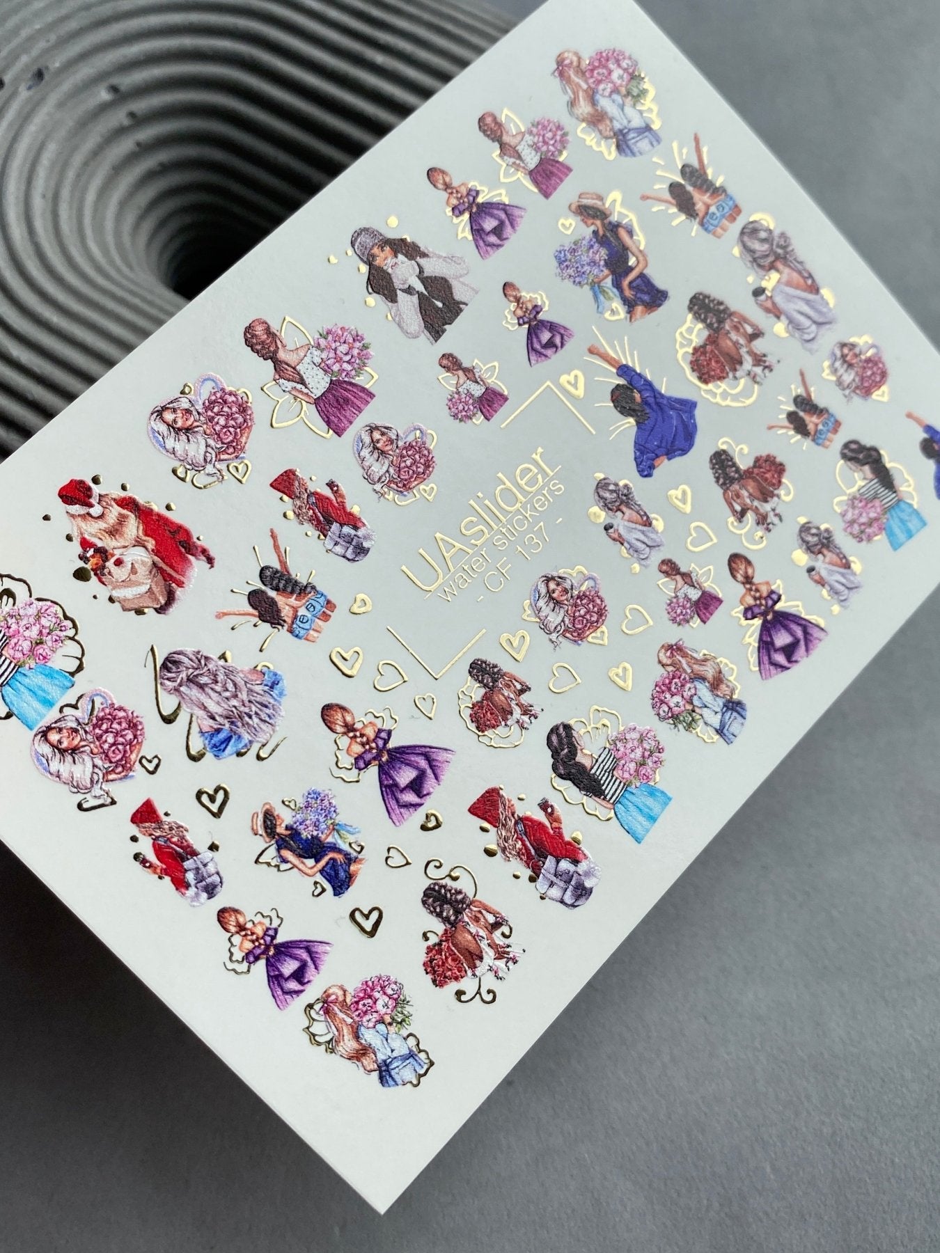 Nail Water Decal CF-137 | Fashion Girl Water Slide Nail Decals | Floral Bouquets & Gold Hearts - UASLIDER