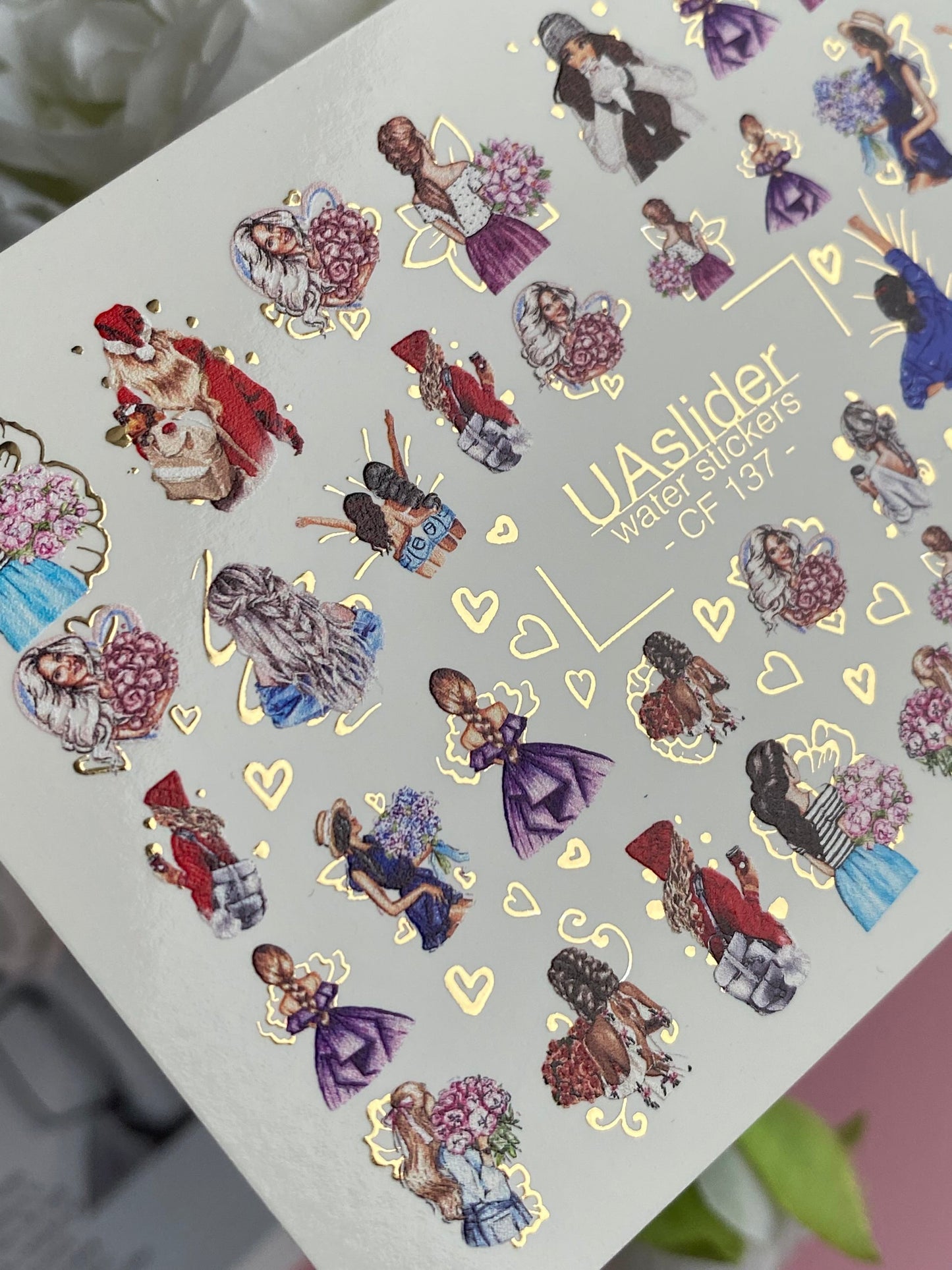 Nail Water Decal CF-137 | Fashion Girl Water Slide Nail Decals | Floral Bouquets & Gold Hearts