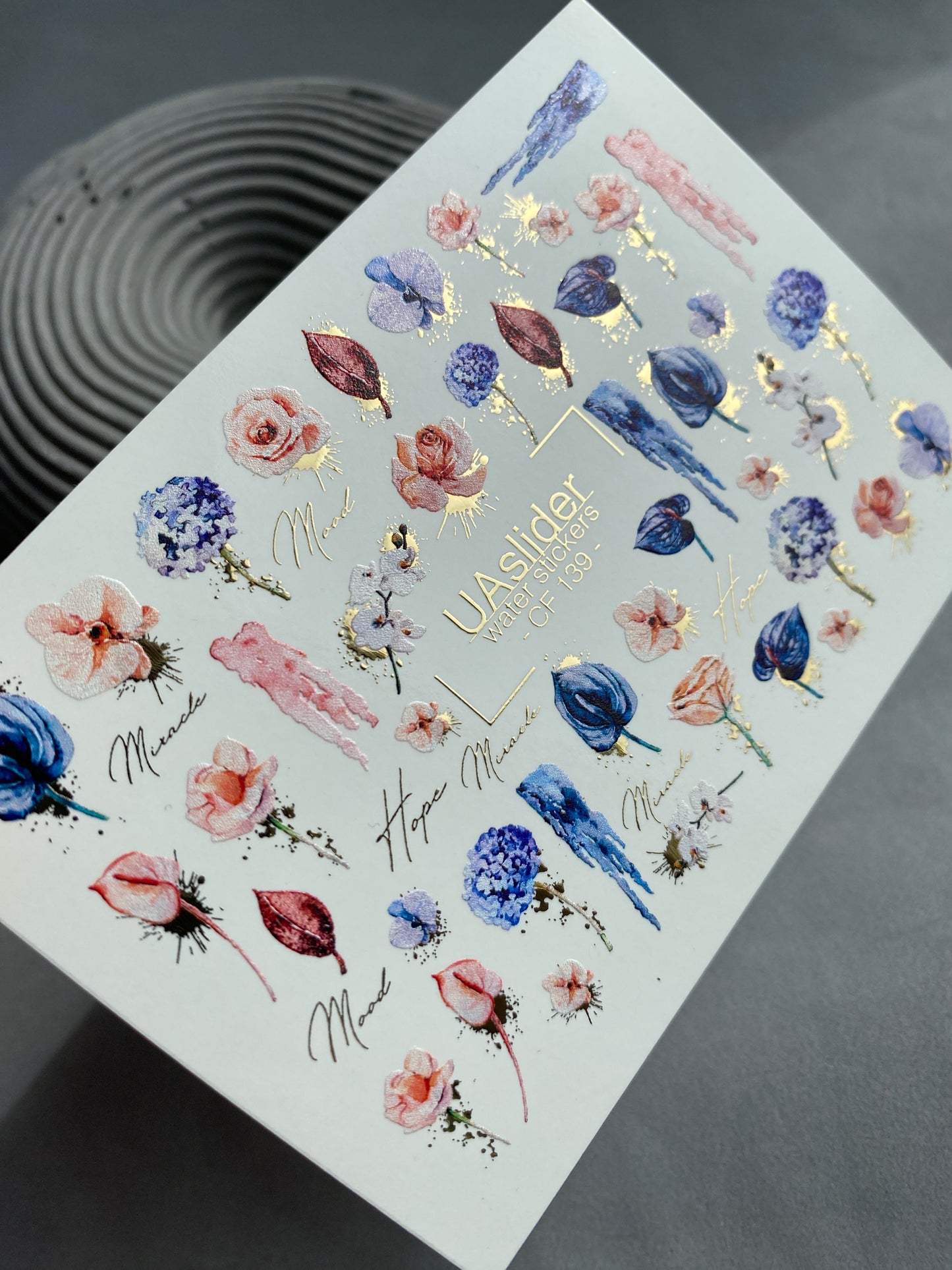 Nagel Wasserabziehbild CF-139 | Florale Wasser-Schiebefolien Nagelabziehbilder | Rosen, Tulpen & Goldfolien-Akzente