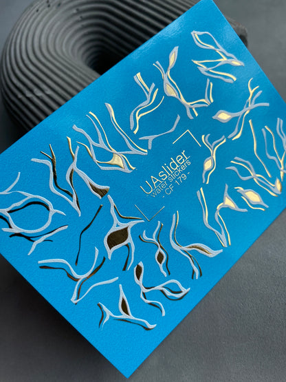 Naklejka wodna na paznokcie CF-179 | Abstrakcyjne linie naklejki wodne na paznokcie | Fale białe i złote minimalistyczny wzór