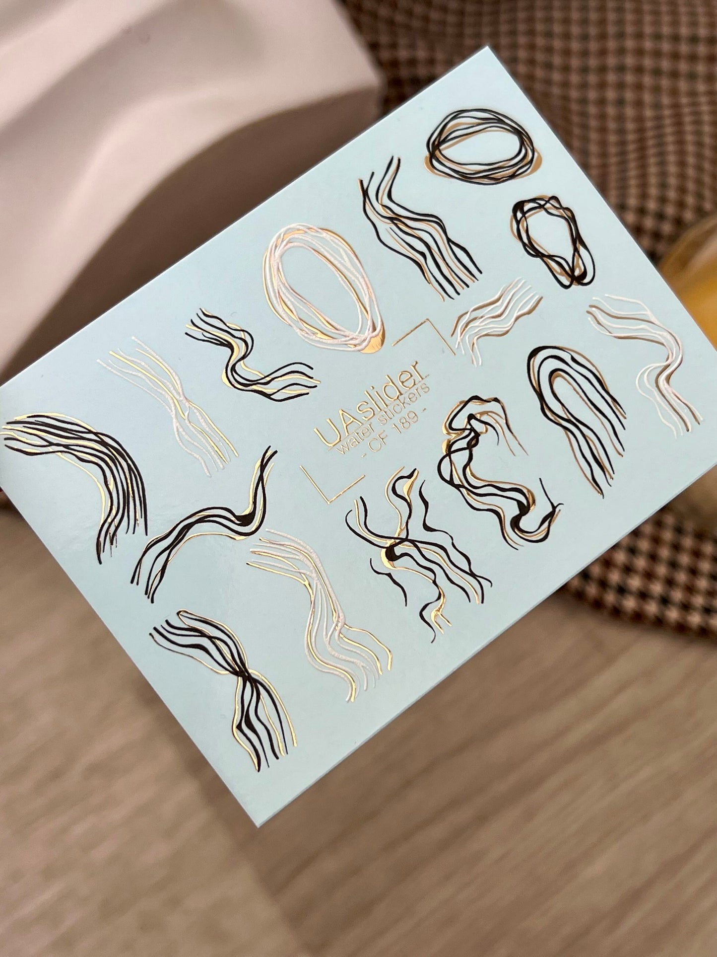 Nail Water Decal CF-189 | Nail Water Decals | Abstract Line Art with Golden Accents