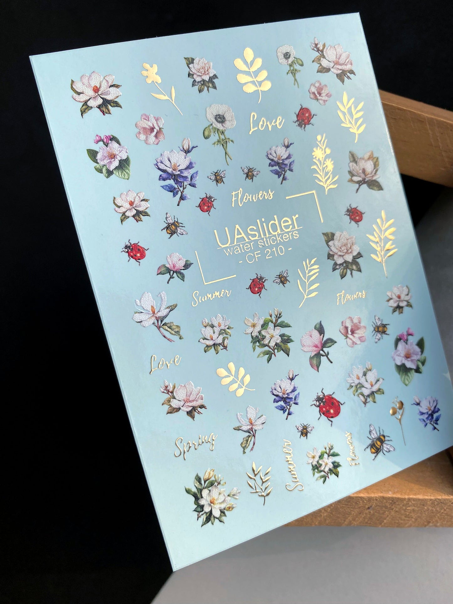 ネイルウォーターデカール CF-210 | ネイルウォーターデカール | 金箔入りの花、ミツバチ、テントウムシ