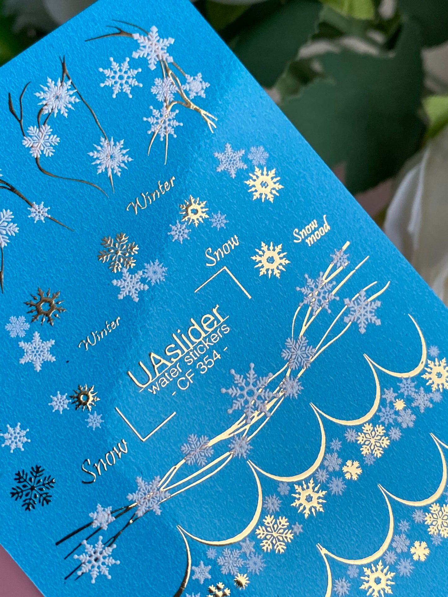 Nagel-Wasserabziehbild CF-354 | Wasserabzieh-Nagelbilder | Schneeflocken & Winterzweige mit goldenen Akzenten