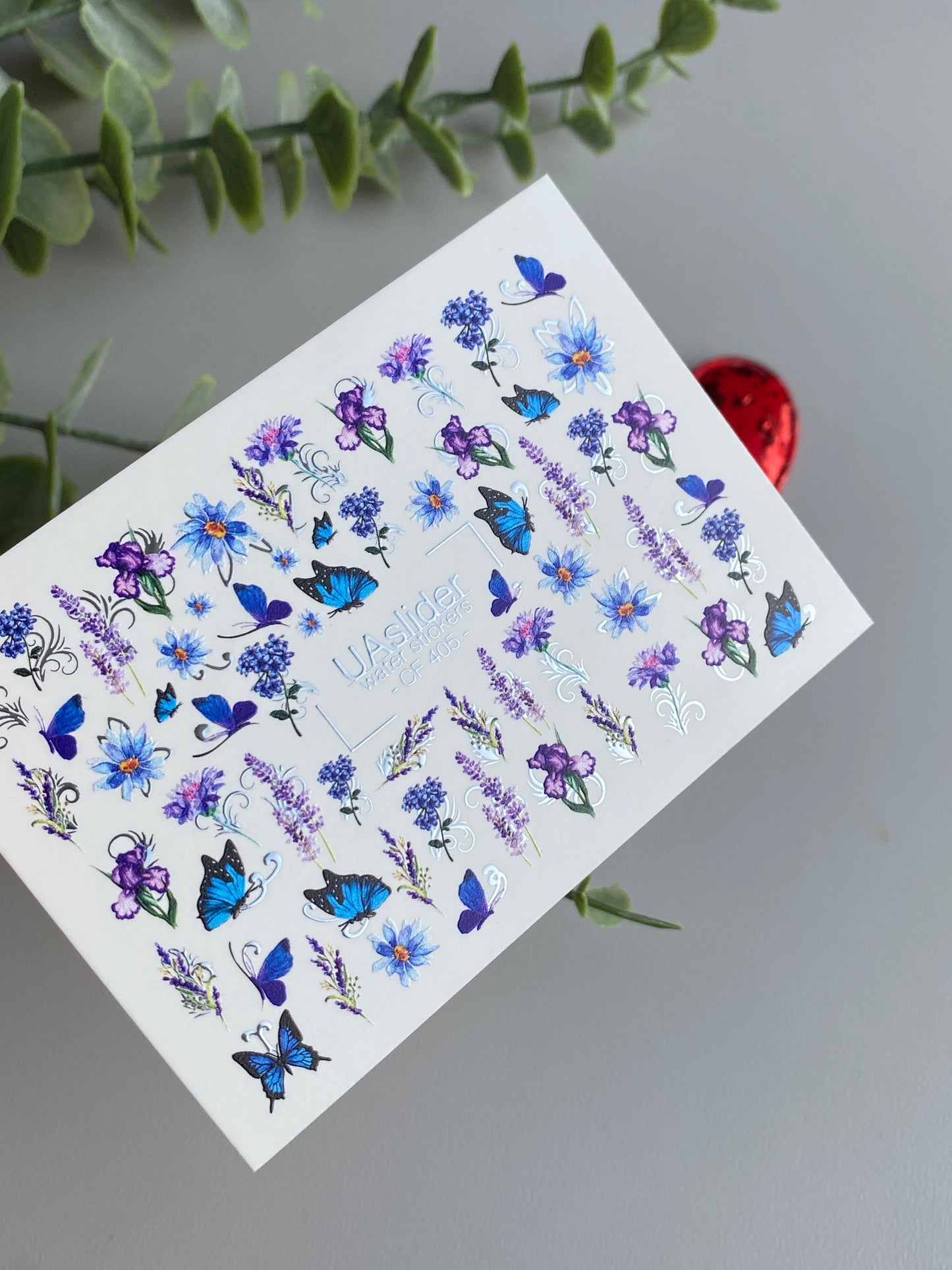 Nálepka na nehty CF-405 | Modrý motýl a květinové vodní obtisky na nehty | Letní zahradní nail art