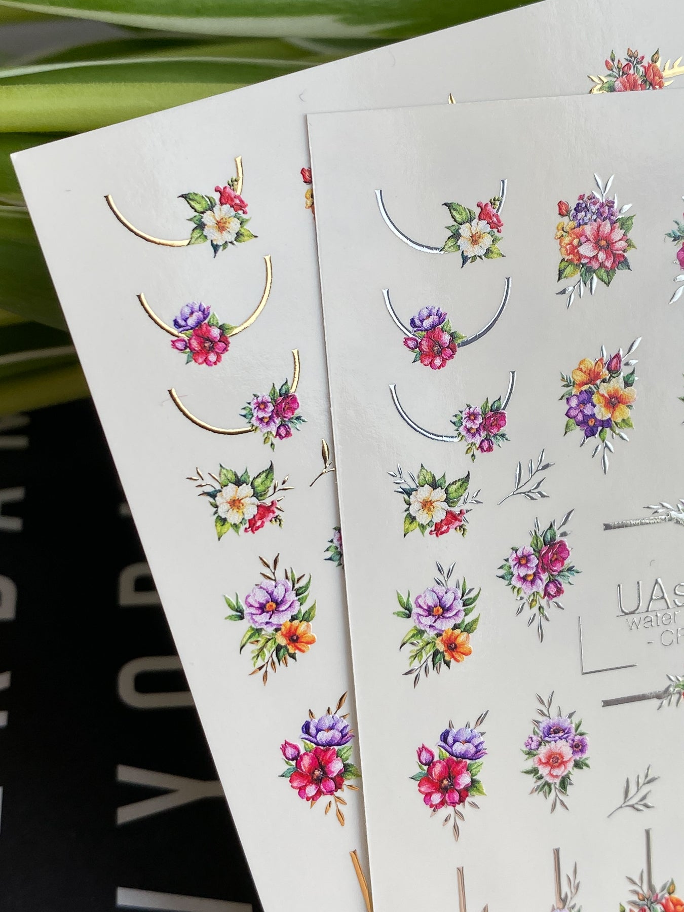 Nail Water Decal CF-480 | Colorful Floral Nail Water Decals | Bright Flowers with Minimalist Lines