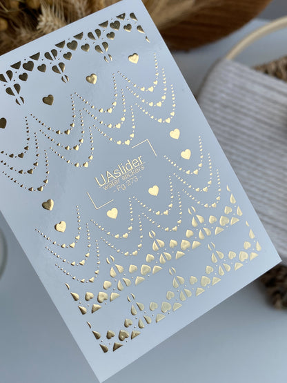 Nálepka na nehty Fg-273 | Vodní nálepky na nehty | Zlaté fóliové řetízky ve tvaru srdce