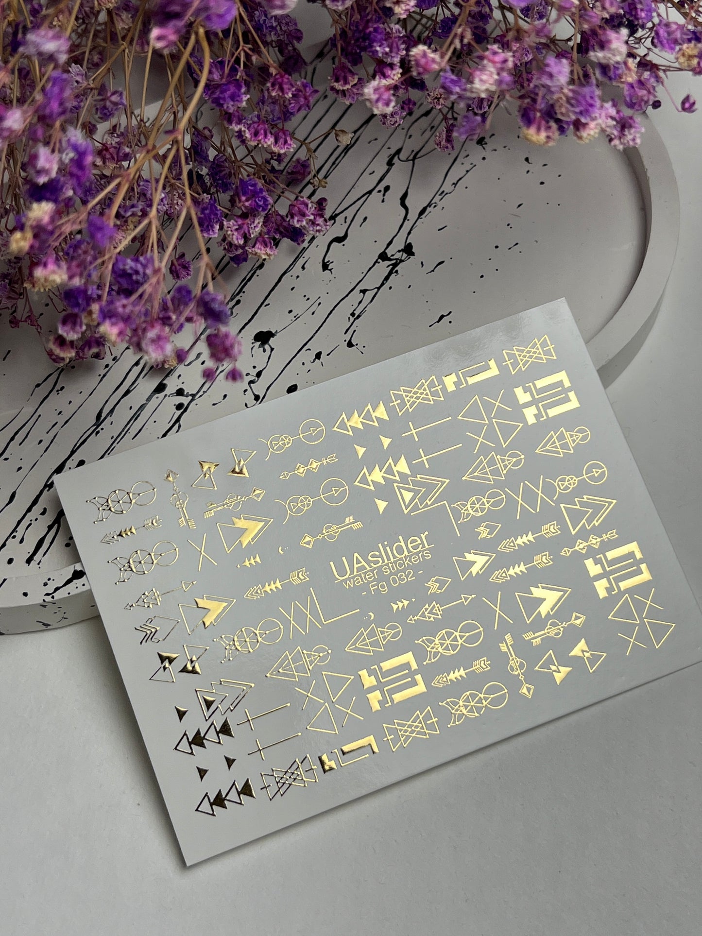 Nail Water Decal Fg-032 | Geometric Water Slide Nail Decals with Gold Foil | Minimalist Abstract Nail Art