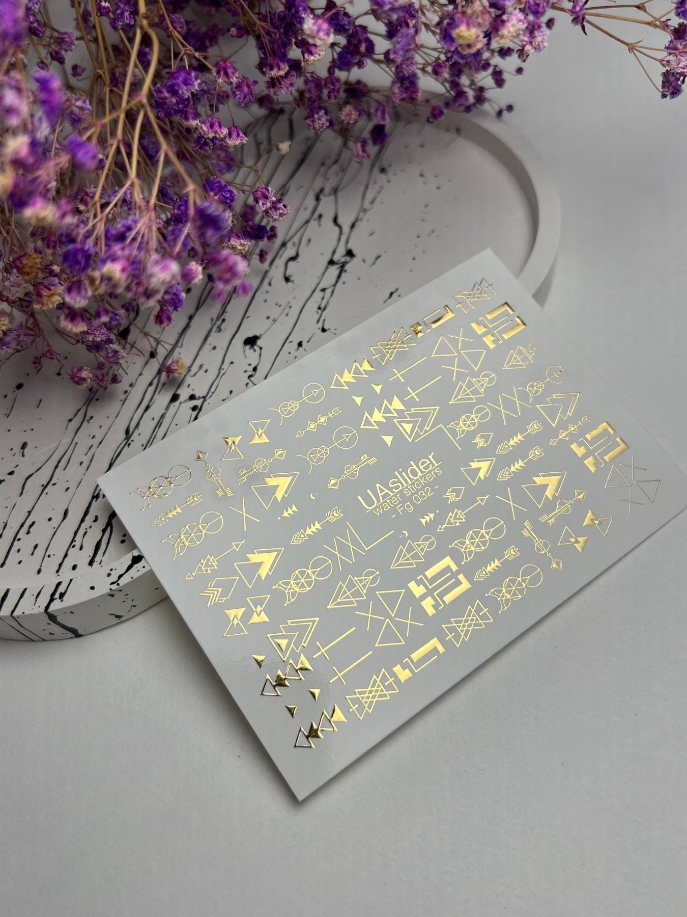 Nail Water Decal Fg-032 | Geometric Water Slide Nail Decals with Gold Foil | Minimalist Abstract Nail Art - UASLIDER