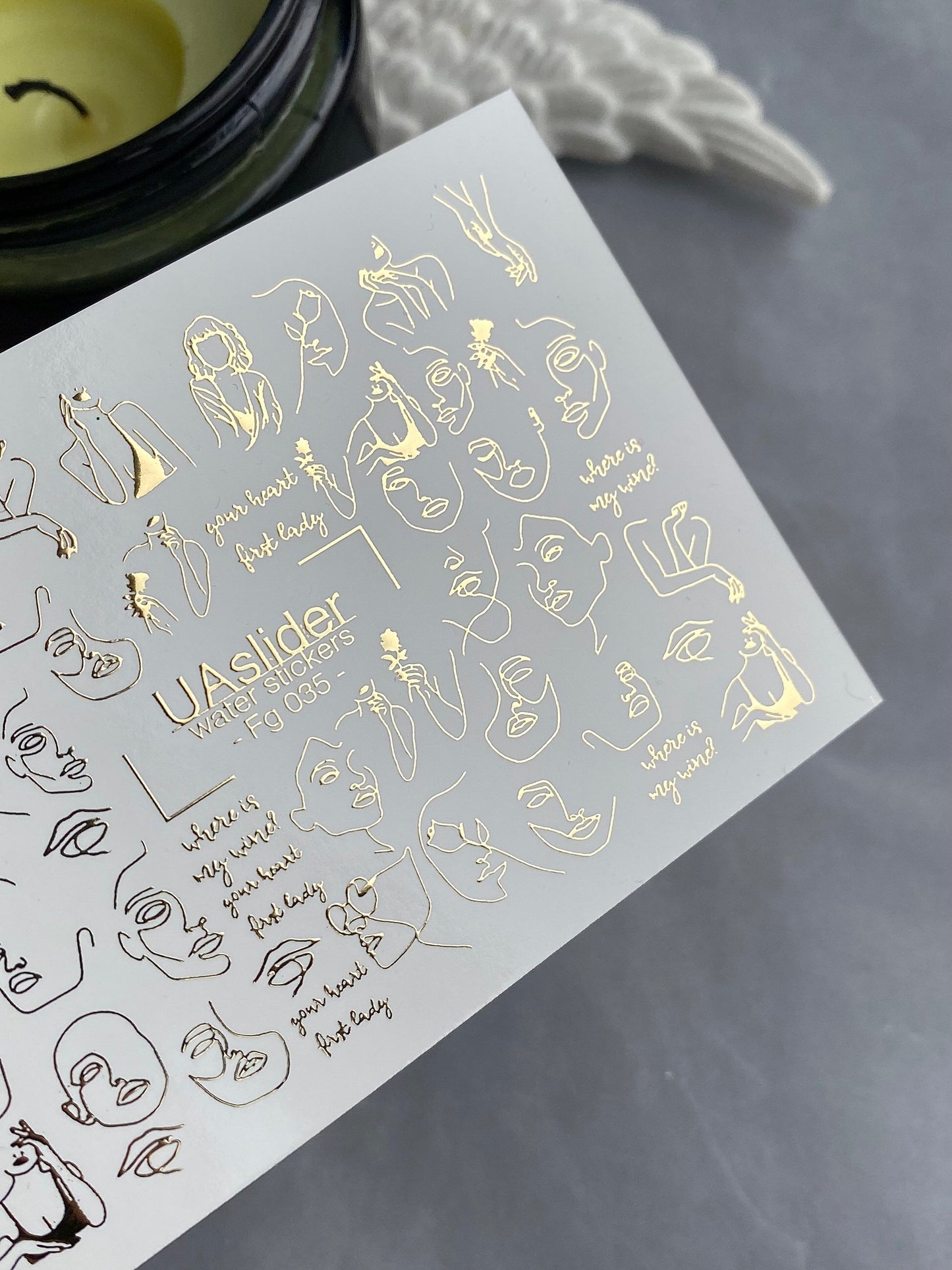 Nail Water Decal Fg-035 | Abstract Faces Nail Water Decals with Gold Line Art | Minimalist Modern Nail Tattoos