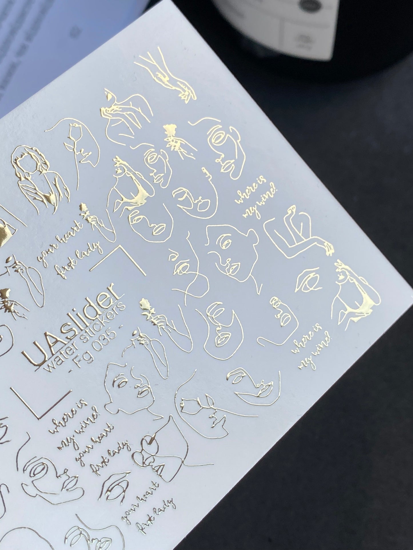 Nail Water Decal Fg-035 | Abstract Faces Nail Water Decals with Gold Line Art | Minimalist Modern Nail Tattoos