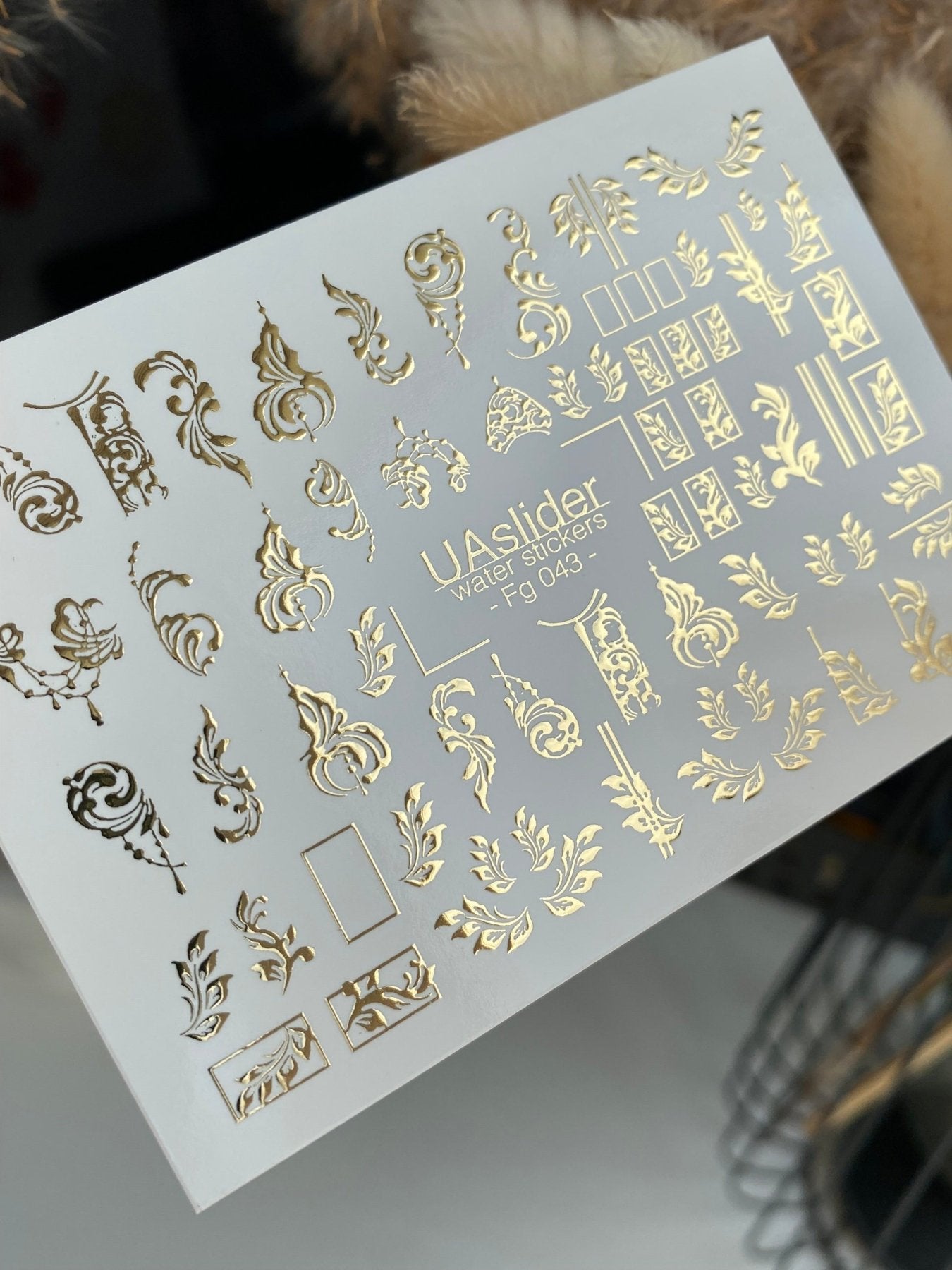 Nail Water Decal Fg-043 | Antique Water Slide Nail Decals | Gold Ornamental Frames and Swirls - UASLIDER