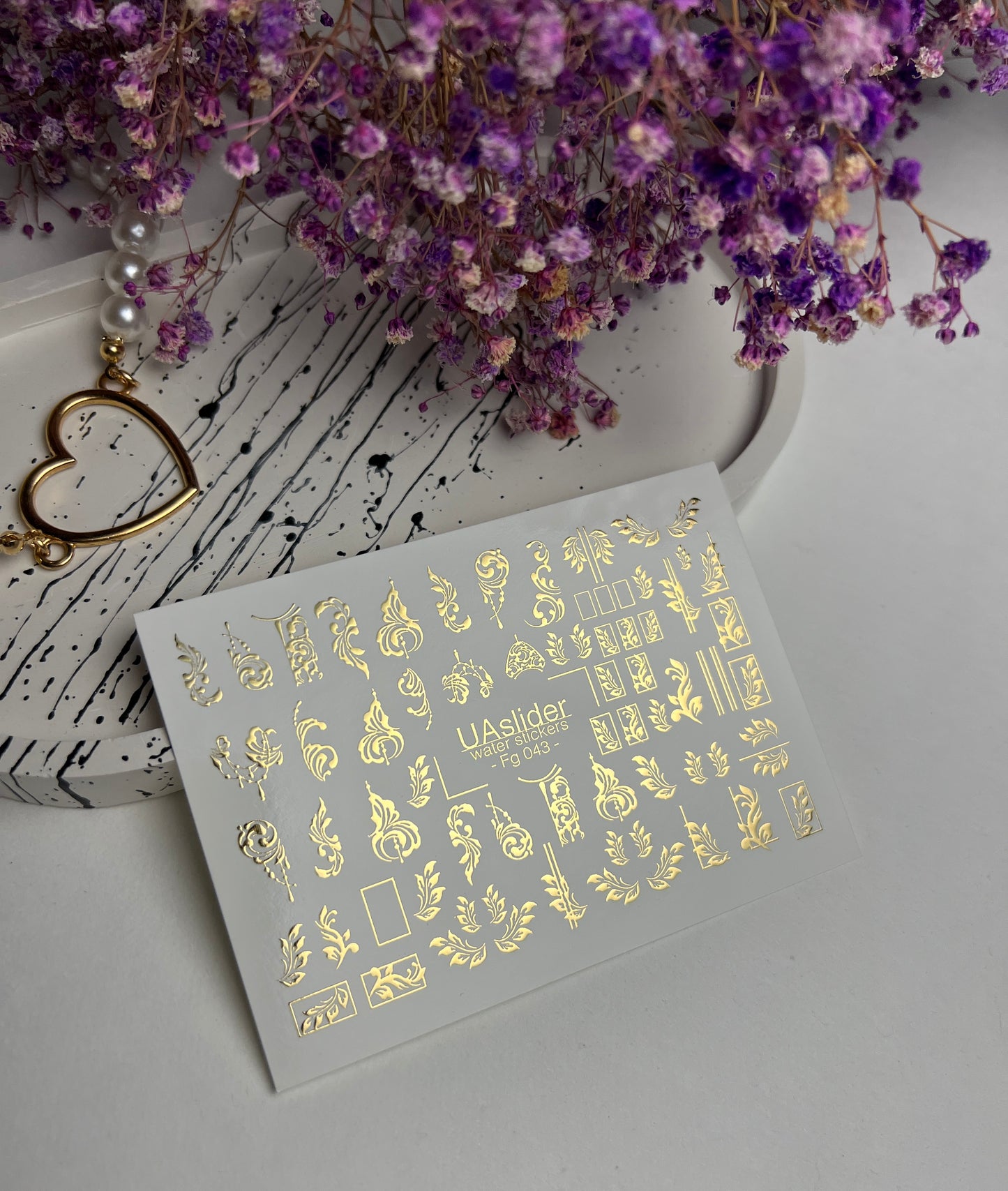 Nail Water Decal Fg-043 | Antique Water Slide Nail Decals | Gold Ornamental Frames and Swirls