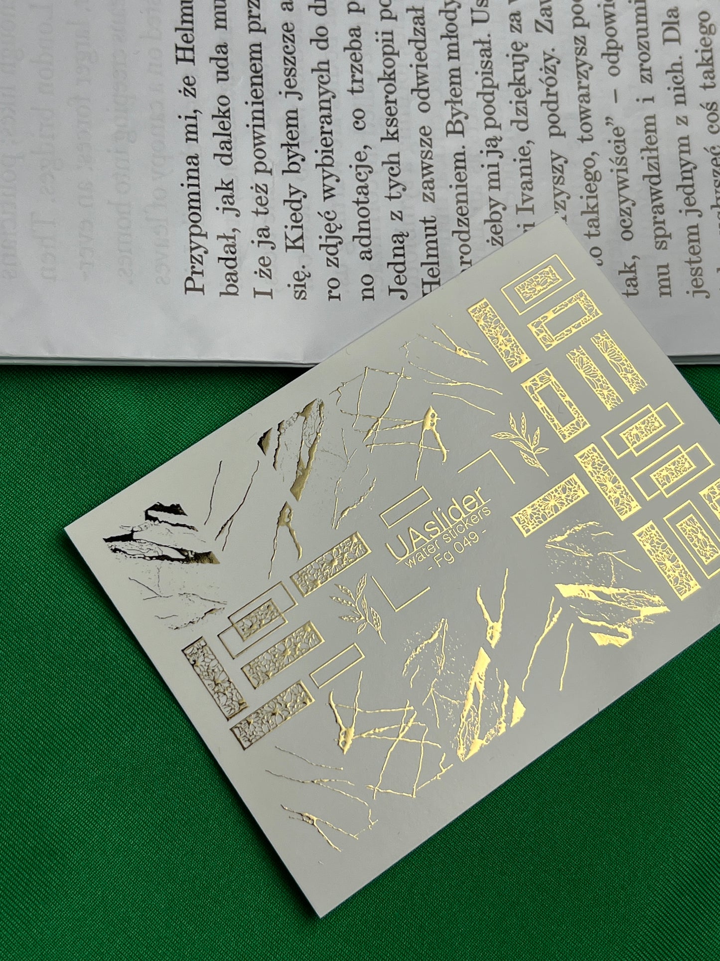 Nail Water Decal Fg-049 | Water Slide Nail Decals Geometric Gold | Rectangle Lace and Abstract Crack Design