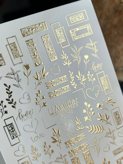 Adesivi per unghie ad acqua Fg-069 | Adesivi per unghie a trasferimento ad acqua con foglia d'oro | Cornici floreali e motivi d'amore