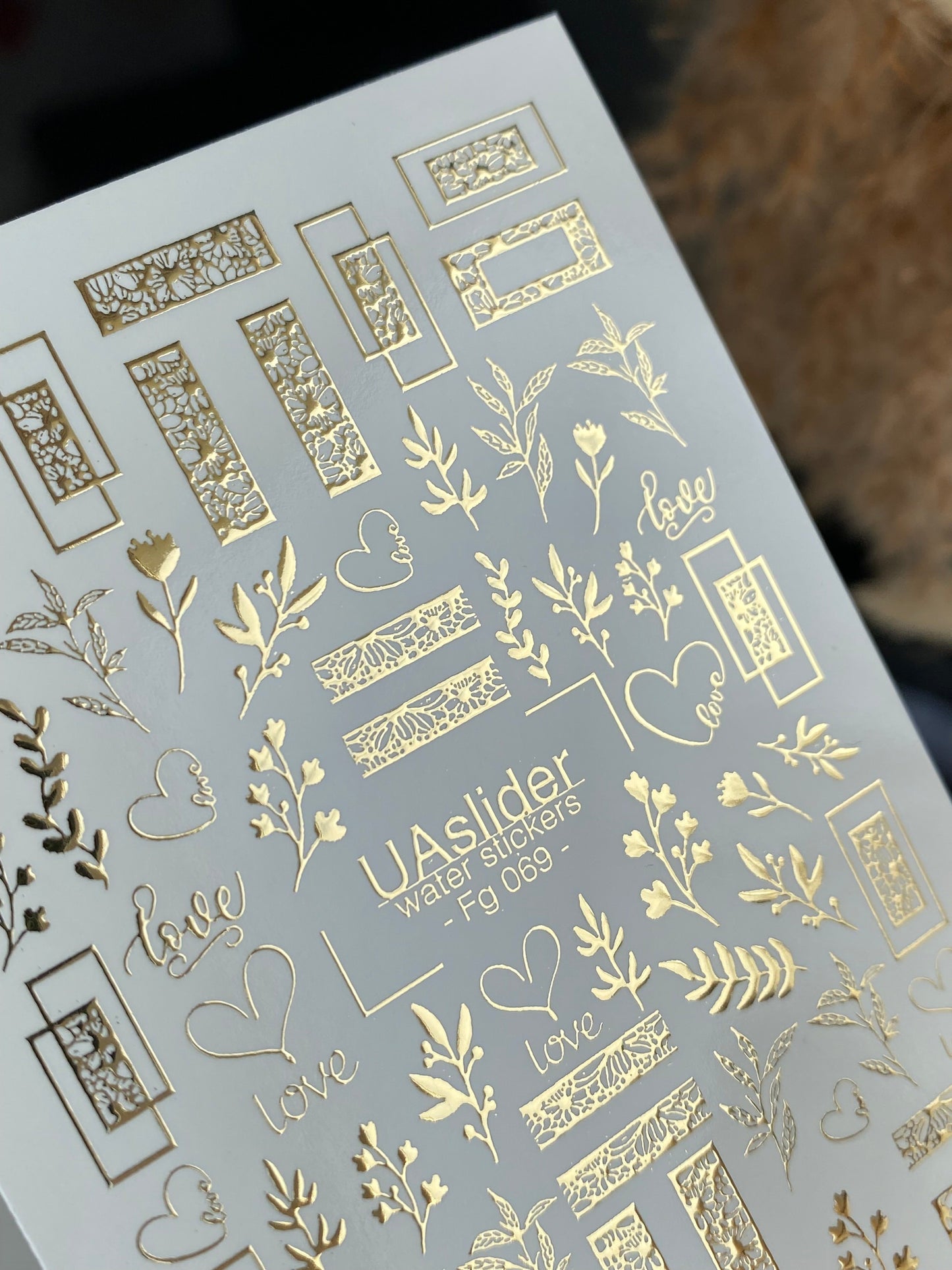 Adesivi per unghie ad acqua Fg-069 | Adesivi per unghie a trasferimento ad acqua con foglia d'oro | Cornici floreali e motivi d'amore