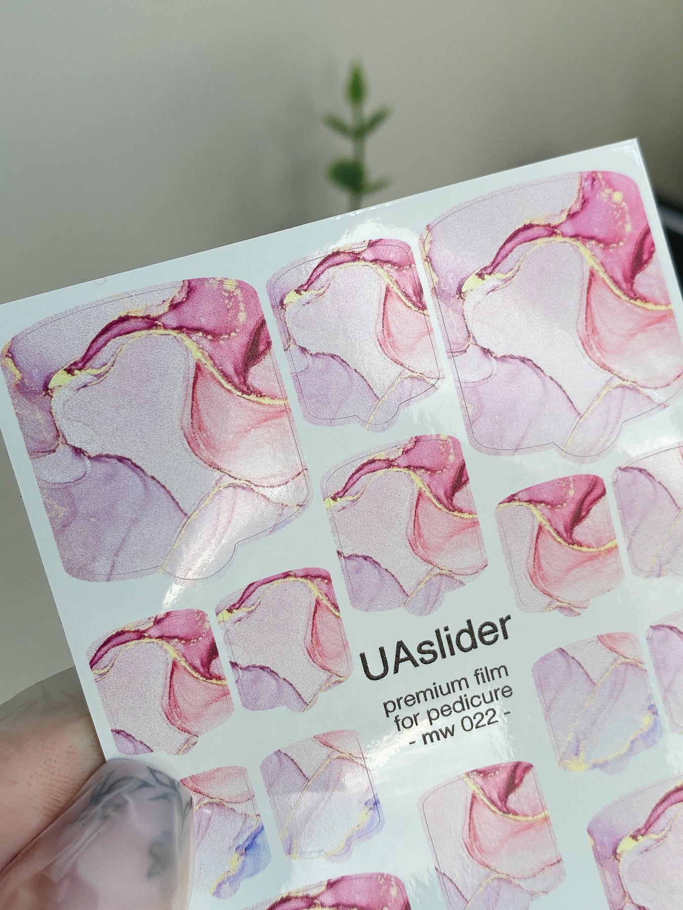 Pedicure nail wrap films mw-022 | Nail Wrap Films for Pedicure | Pink Marble with Gold Veins