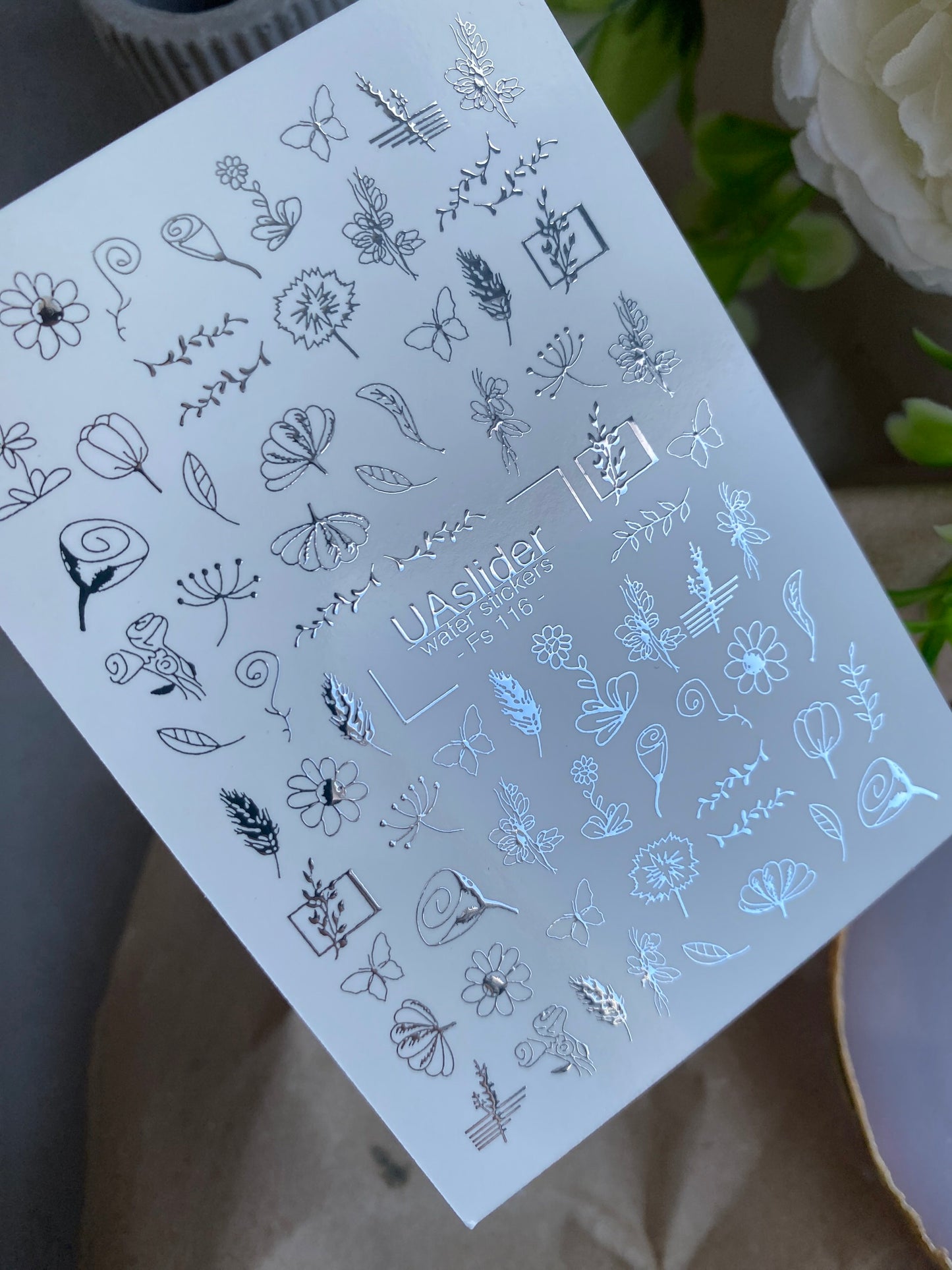 Köröm víz matrica Fs-116 | Virágos vízcsúsztatós köröm matricák | Botanikai vonalrajz