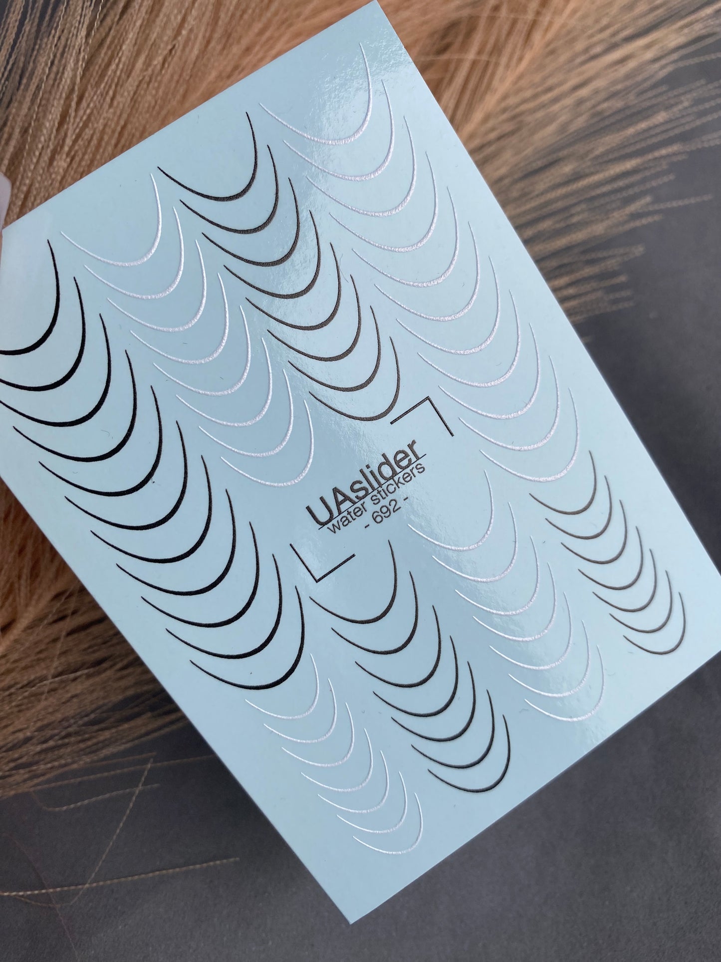 Nail Water Decal 692