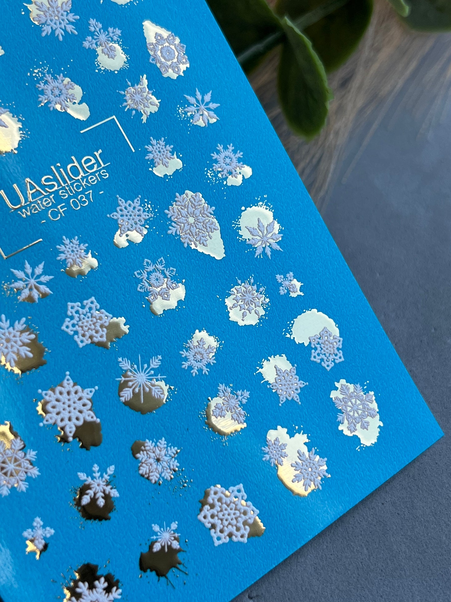 Nail Water Decal CF-037 | Snowflake Water Slide Nail Decals | White Winter Snowflakes with Gold Foil