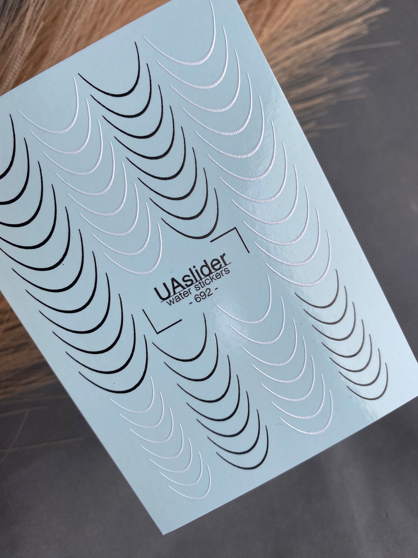 Nail Water Decal 692