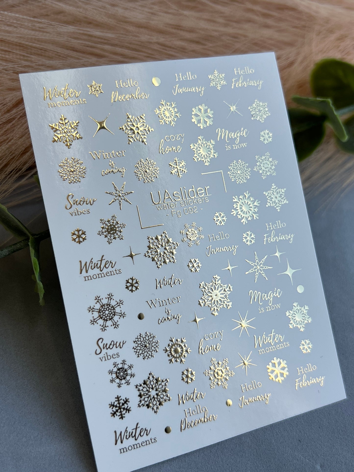 Nagų vandens lipdukas Fg-092 | Vandens slydimo nagų lipdukai | Auksinės snaigės ir žiemos citatos