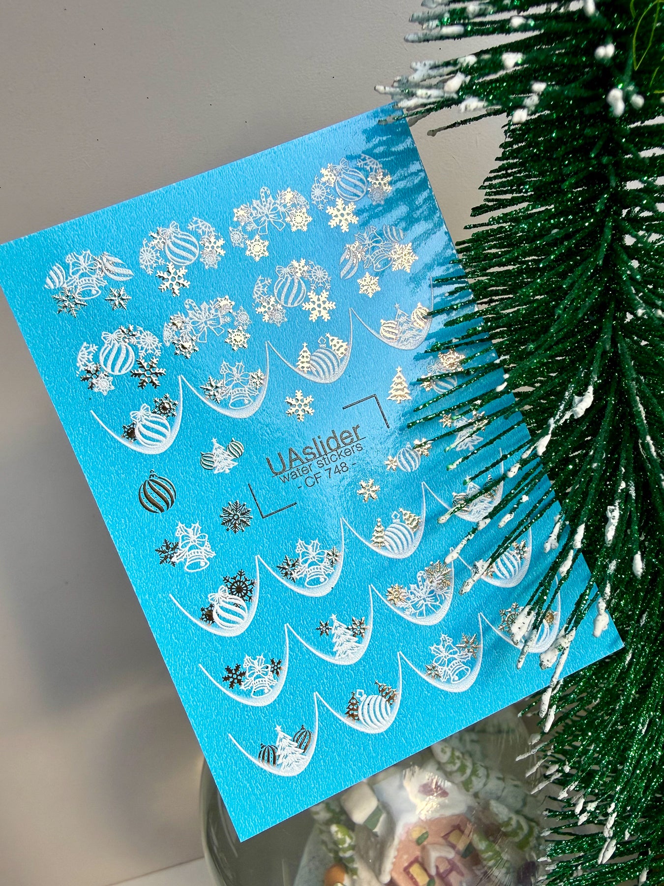 Nail Water Decal CF-748 | Water Slide Nail Decals | Christmas Ornaments and Gold Snowflakes
