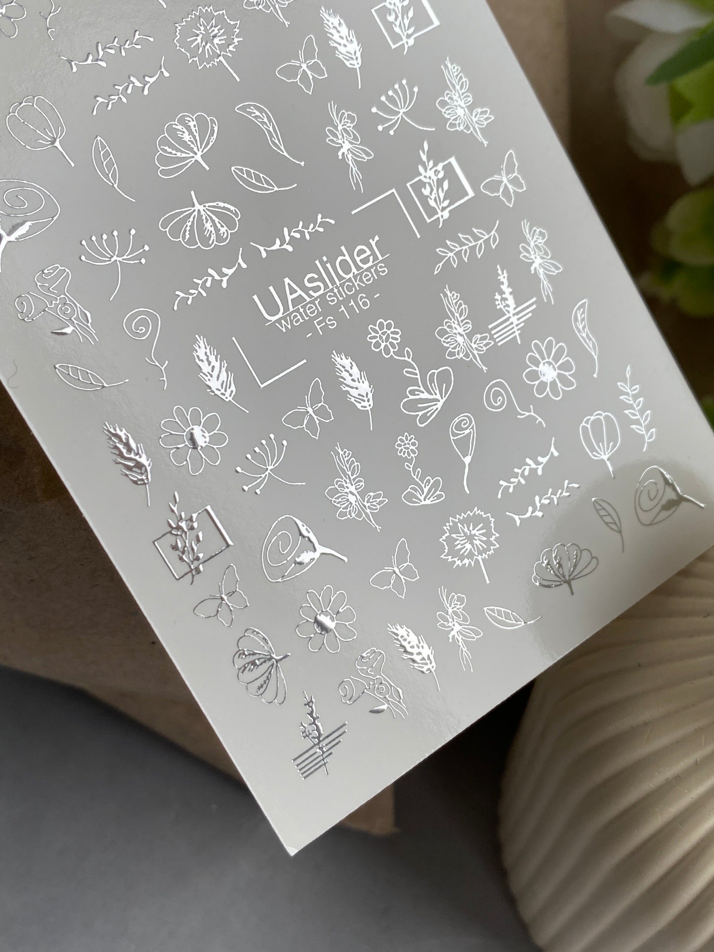 Köröm víz matrica Fs-116 | Virágos vízcsúsztatós köröm matricák | Botanikai vonalrajz