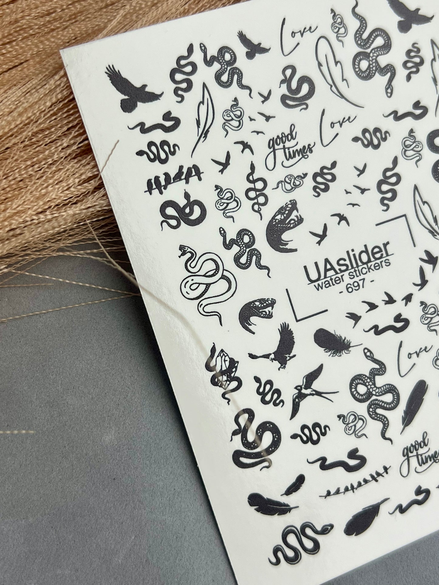 Nail Water Decal 697