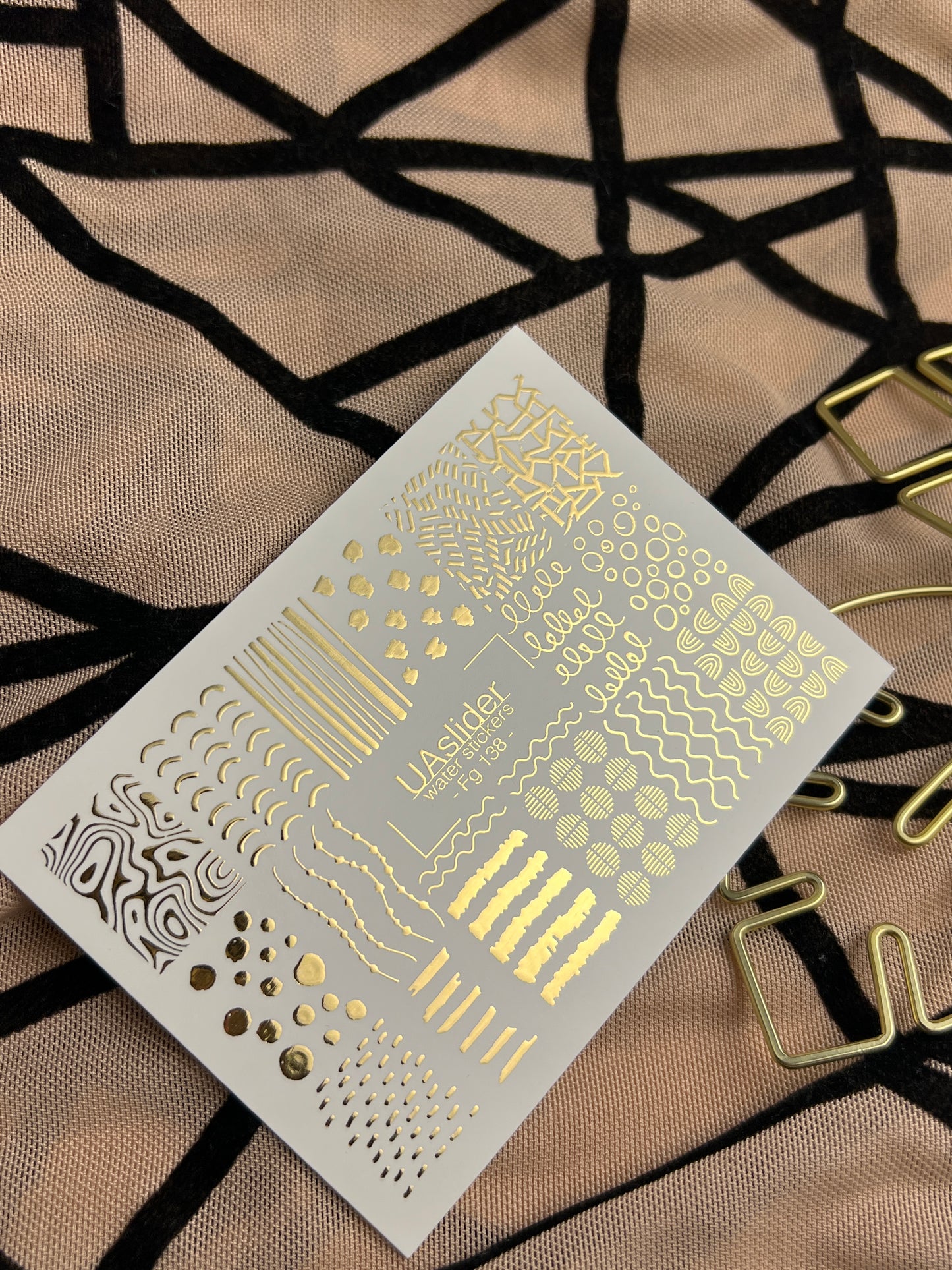 Adesivo per unghie Fg-138 | Adesivi per unghie a trasferimento ad acqua con linee astratte dorate e puntini | Nail art minimalista