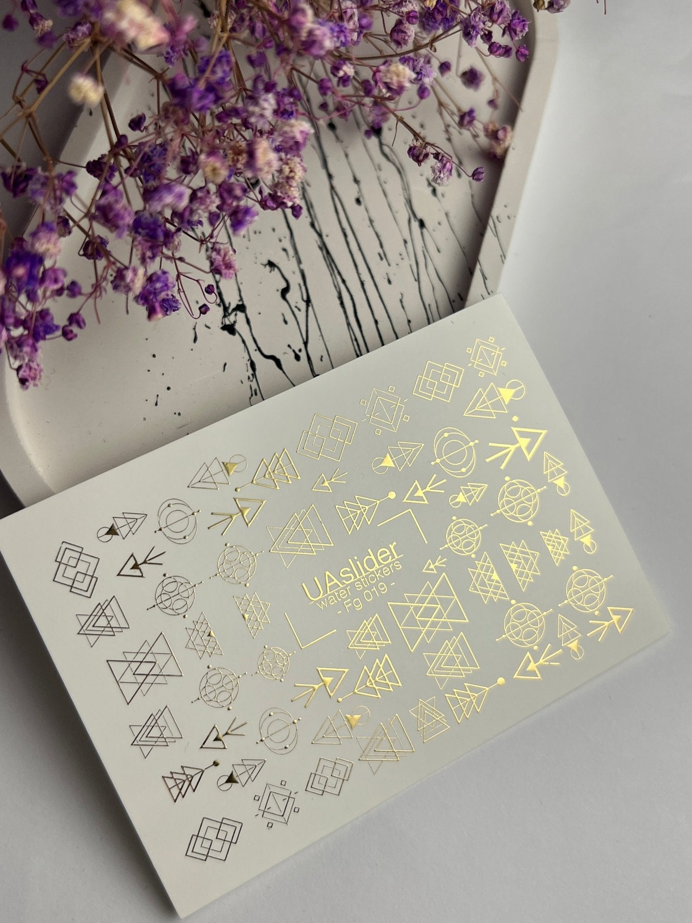 Nail Water Decal Fg-019 | Geometric Water Slide Nail Decals with Gold Foil | Abstract Shapes & Symbols - UASLIDER