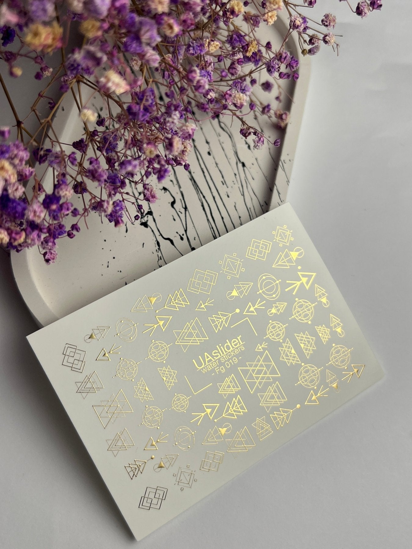 Nail Water Decal Fg-019 | Geometric Water Slide Nail Decals with Gold Foil | Abstract Shapes & Symbols - UASLIDER