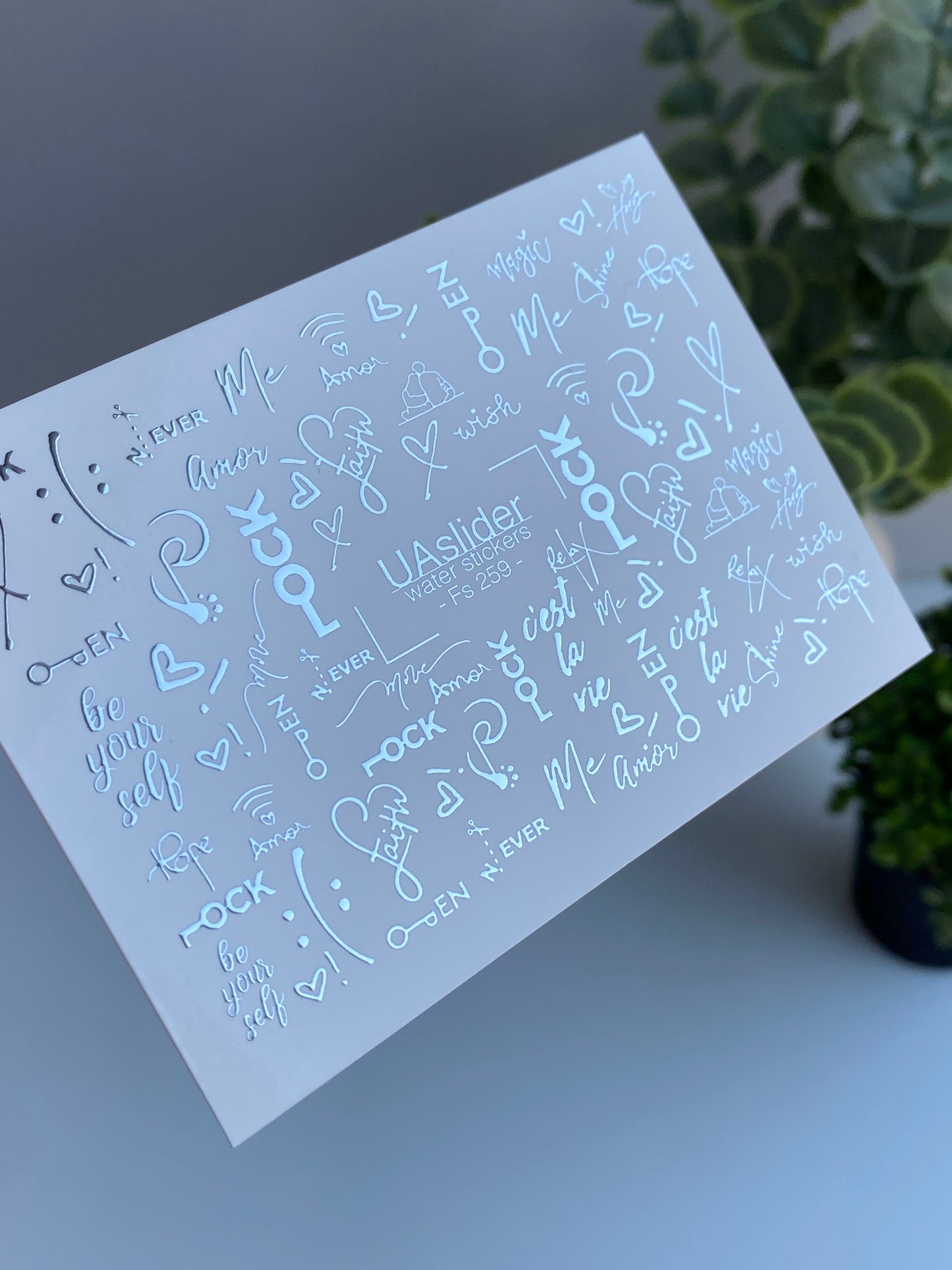 Naklejki na paznokcie wodne Fs-259 | Naklejki do paznokci z napisem do zmywania wodą | Srebrne folie słowa, klucze i serca