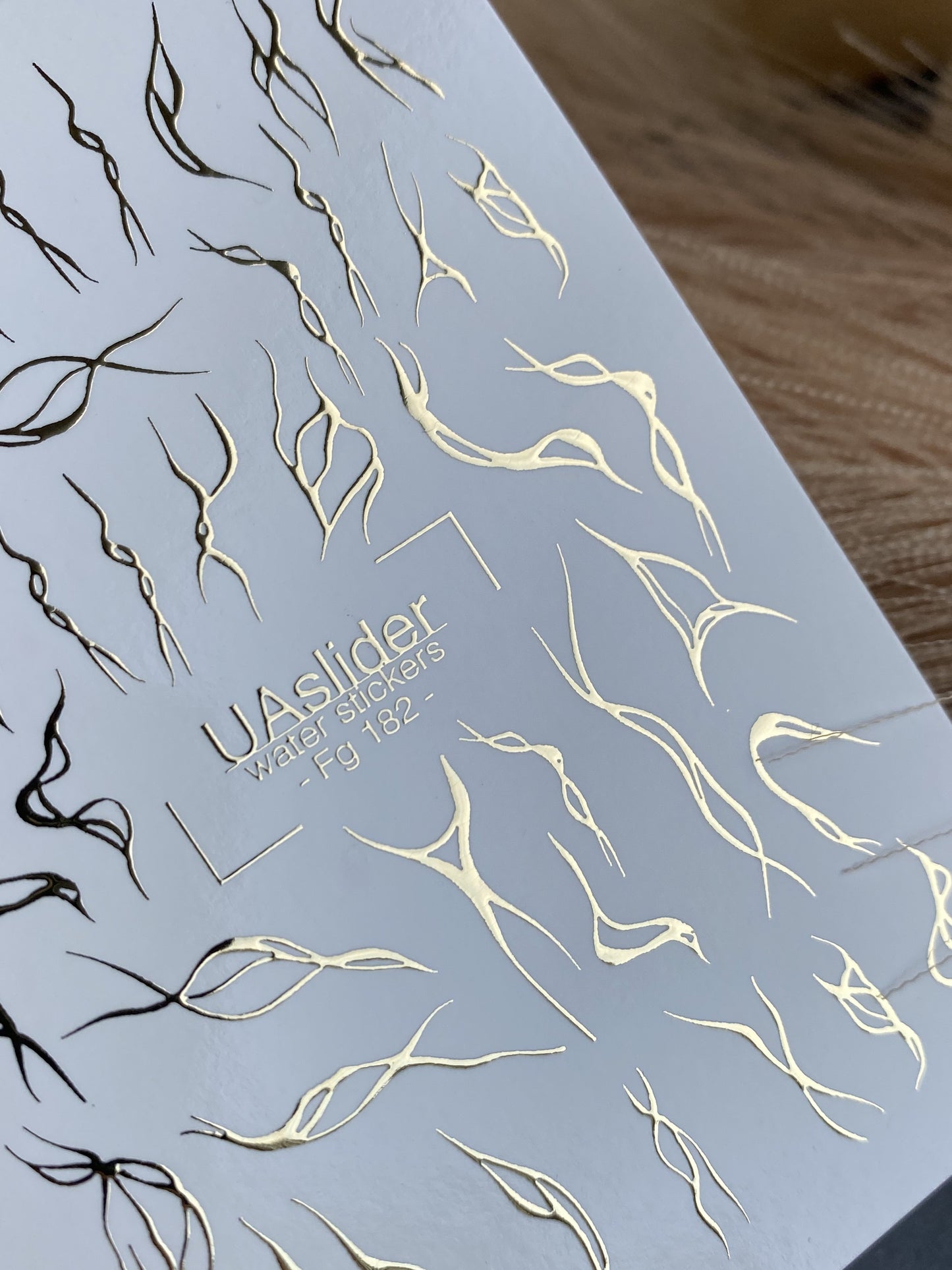 Nail Water Decal Fg-182 | Gold Foil Water Slide Nail Decals | Abstract Line Art & Minimalist Designs