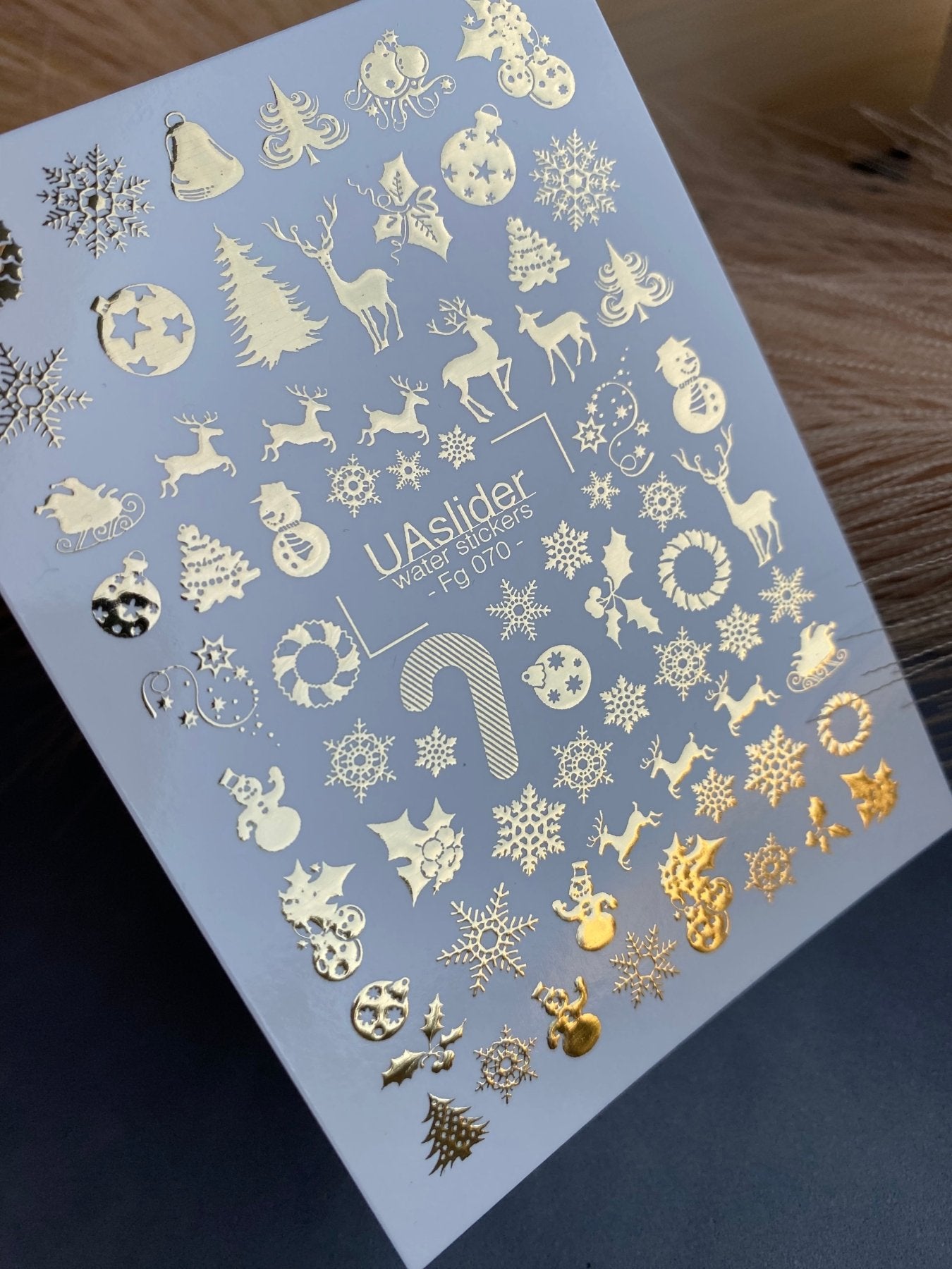Nail Water Decal Fg-070 | Gold Foil Water Slide Nail Decals | Christmas Snowflakes & Reindeer - UASLIDER