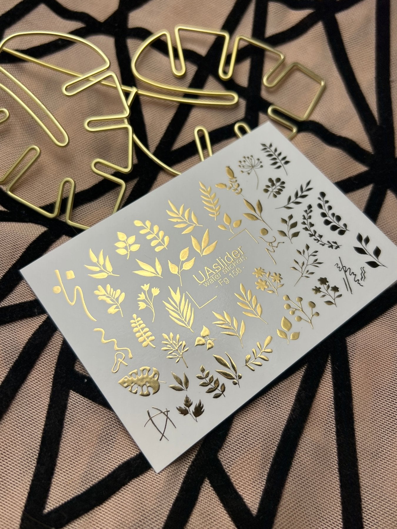 Nail Water Decal Fg-158 | Gold Foil Water Slide Nail Decals | Botanical & Leafy Designs - UASLIDER