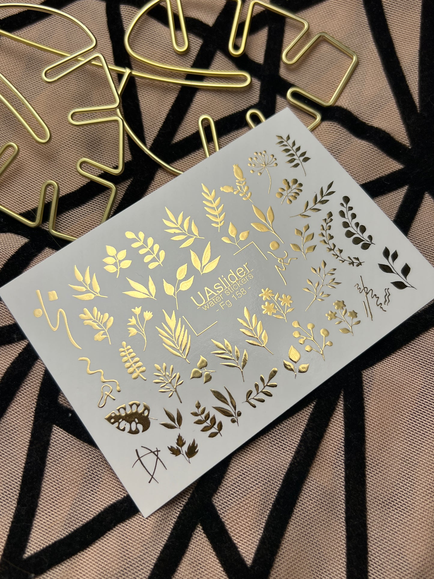 Nail Water Decal Fg-158 | Gold Foil Water Slide Nail Decals | Botanical & Leafy Designs