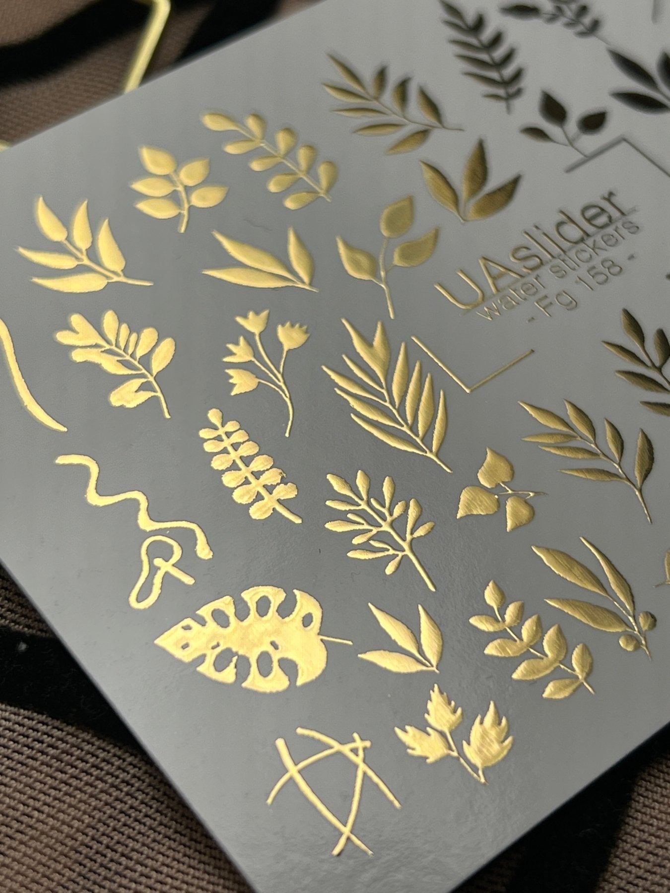 Nail Water Decal Fg-158 | Gold Foil Water Slide Nail Decals | Botanical & Leafy Designs - UASLIDER